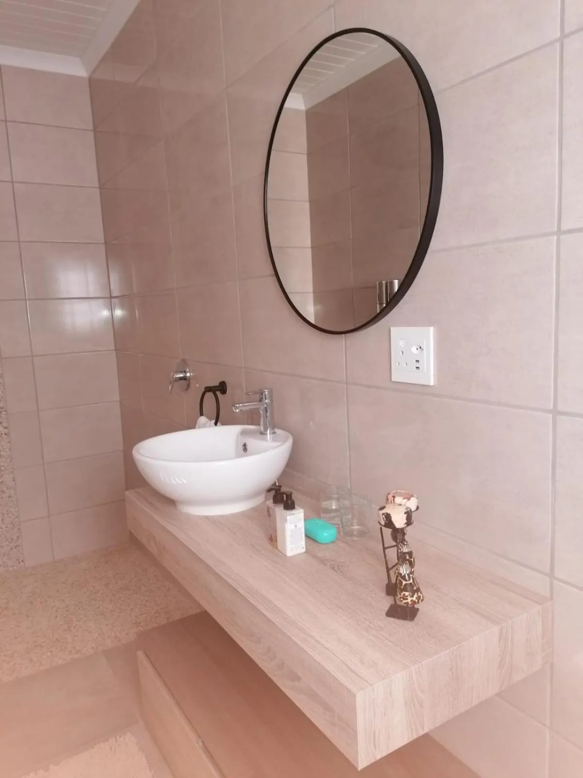 Bathroom in Apollis Cottage