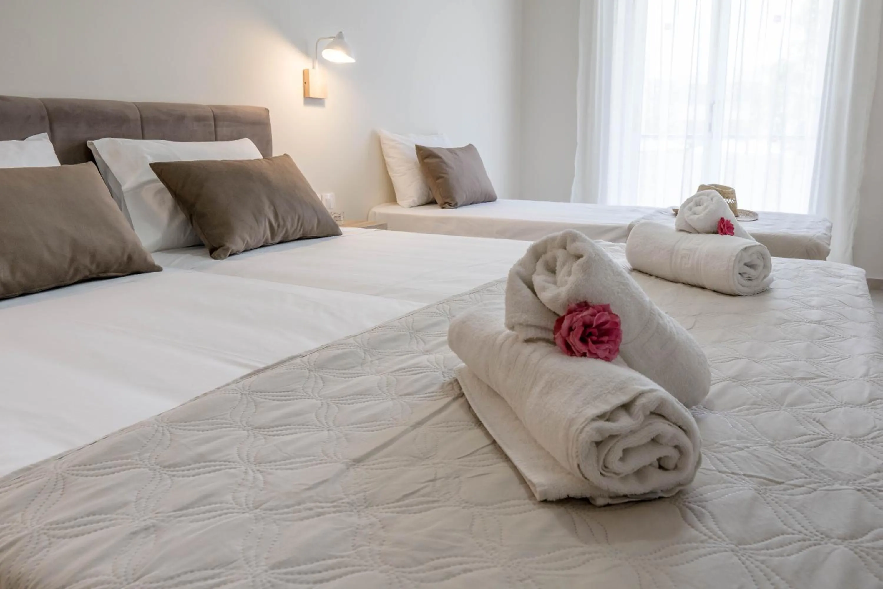 Bedroom, Bed in Pinelopi Hotel