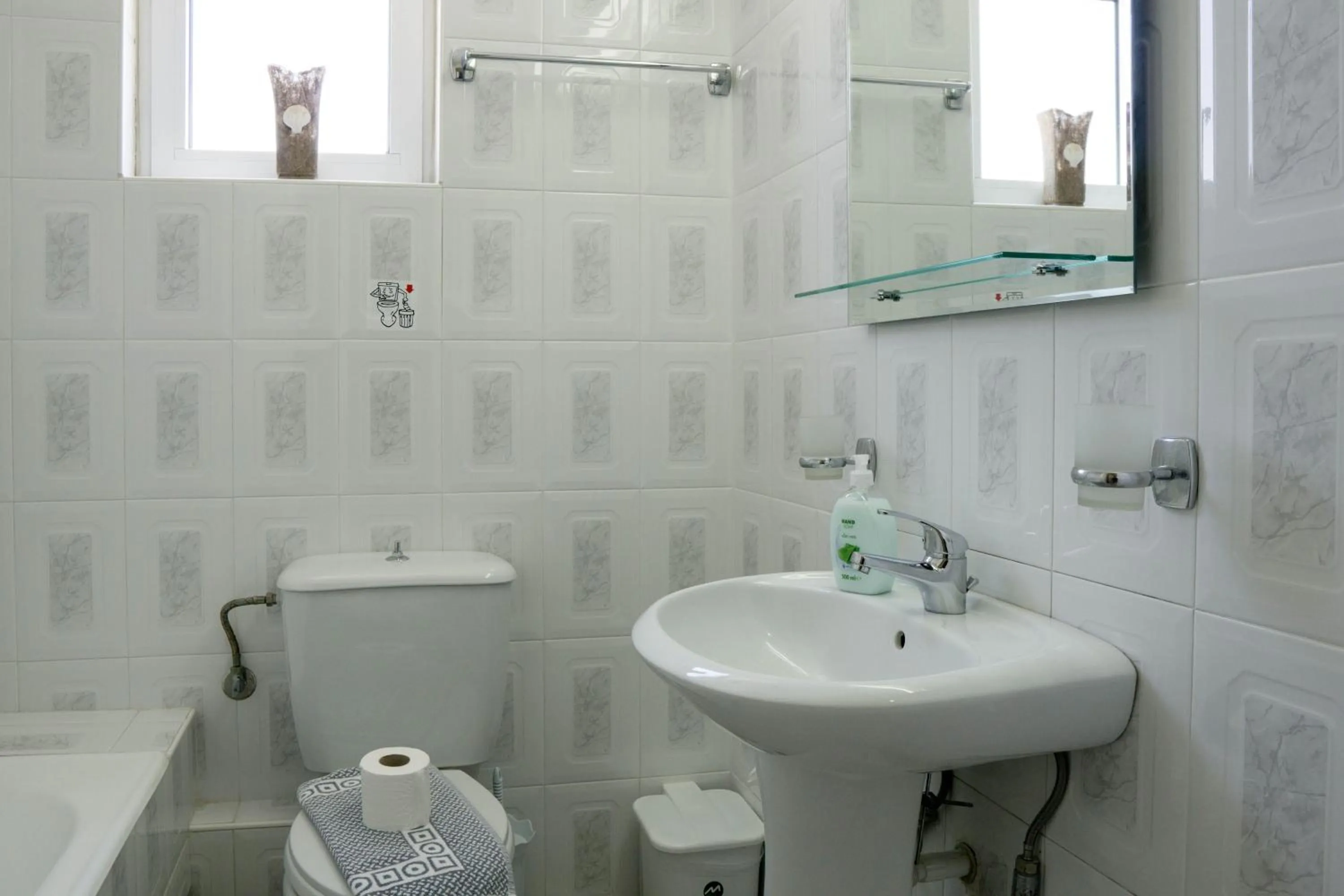 Bathroom in Pinelopi Hotel