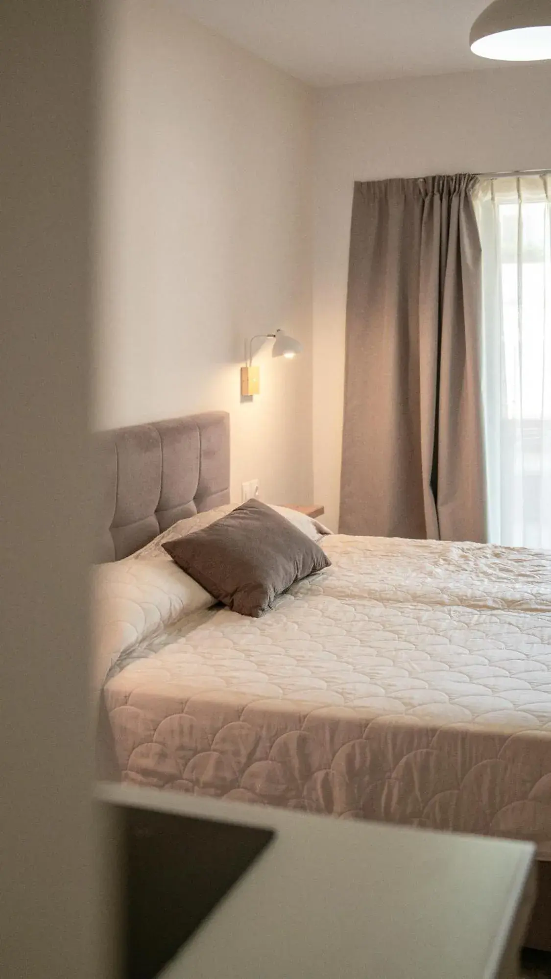 Superior Twin Room in Pinelopi Hotel Superior Twin Room in Pinelopi Hotel
