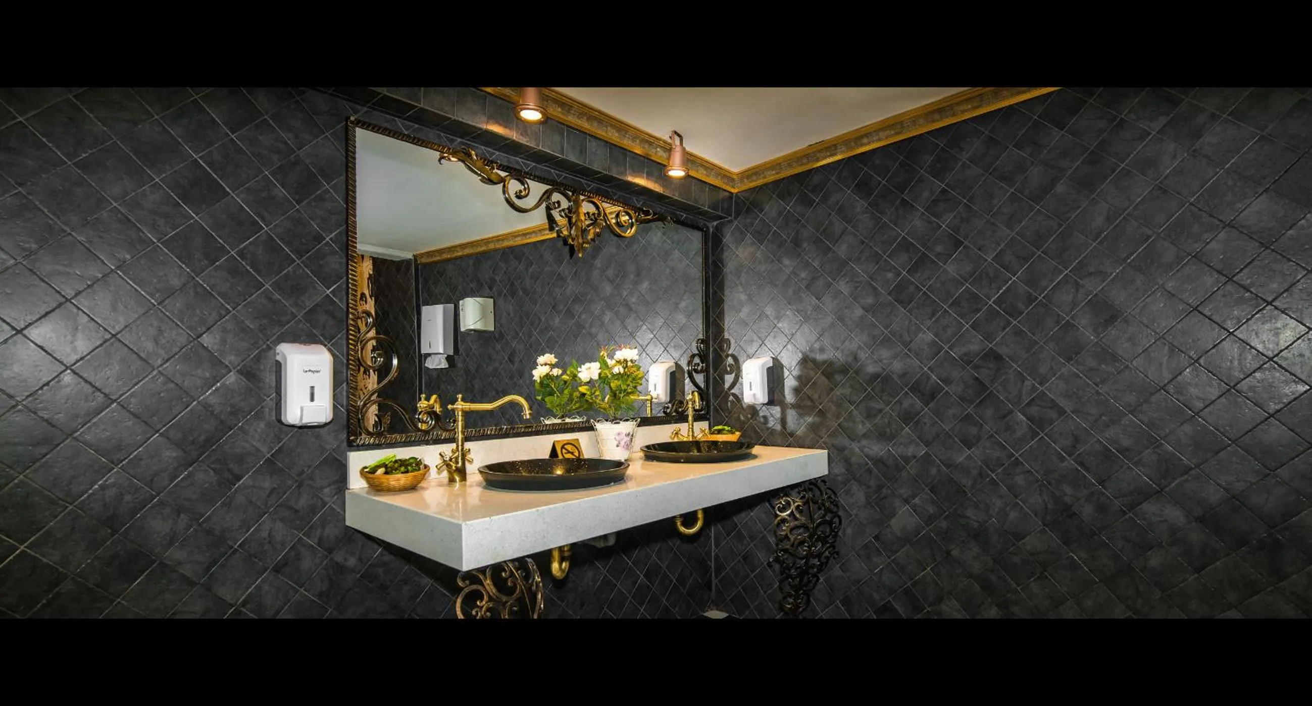 Bathroom in Hotel Boutique Bulevard
