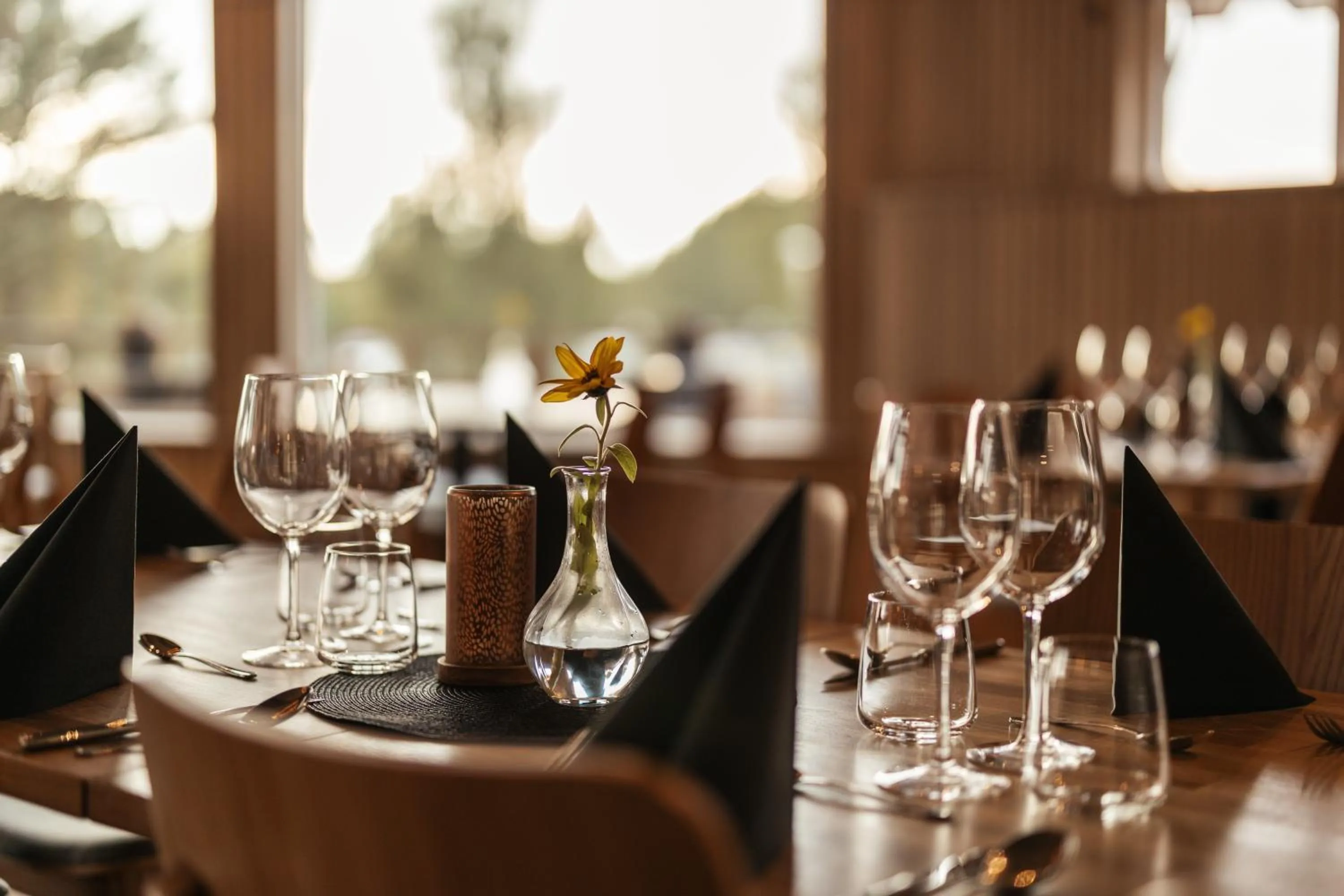 Restaurant/places to eat in Barken Lodge