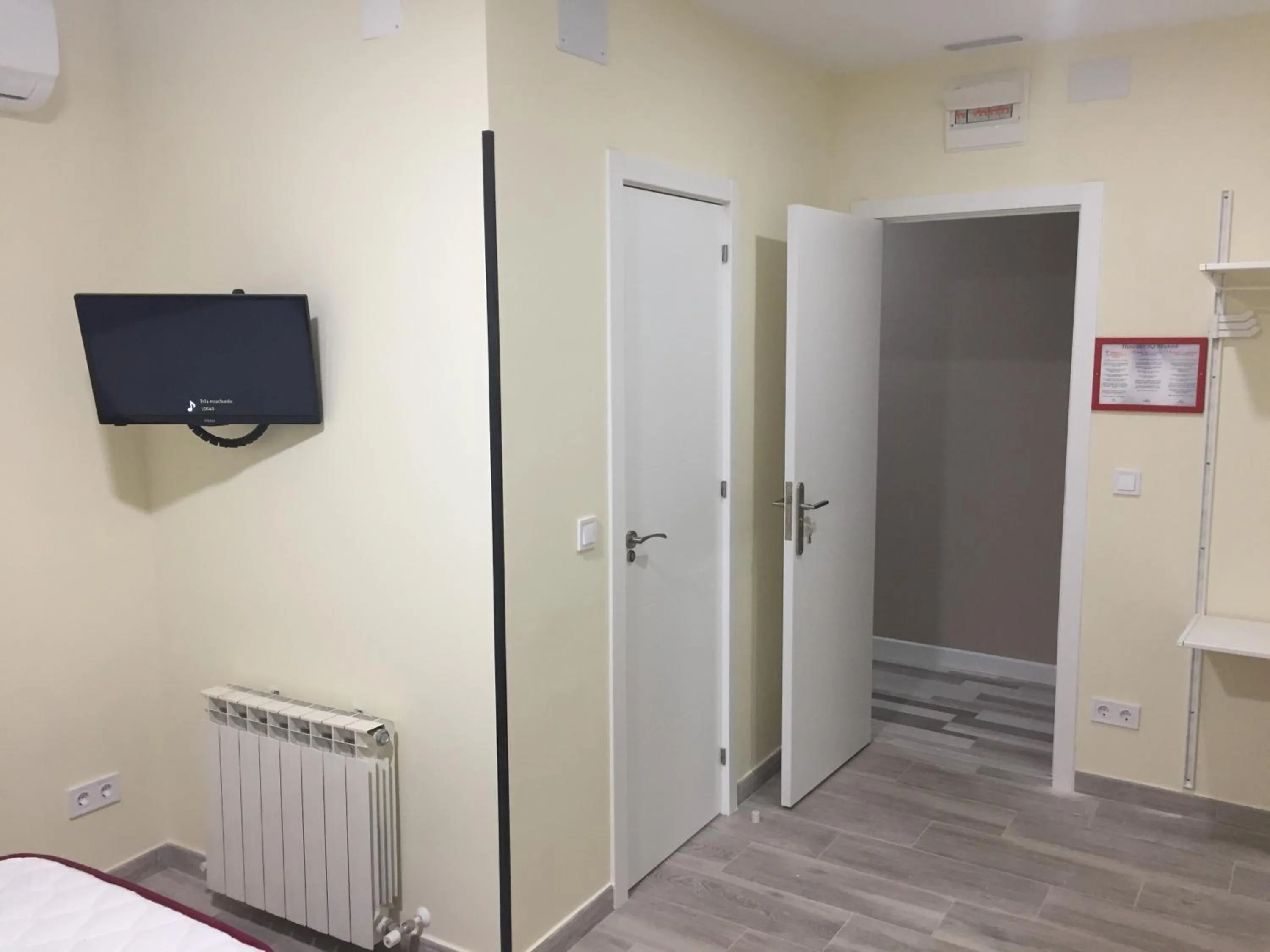 Bedroom in JQC Rooms