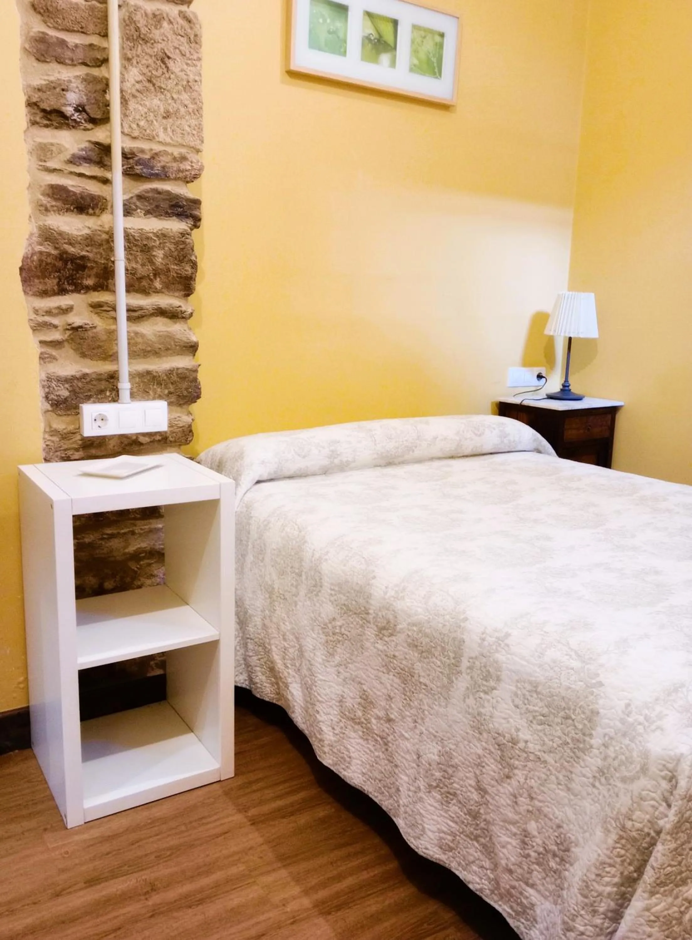 Bed in Albergue San Lázaro