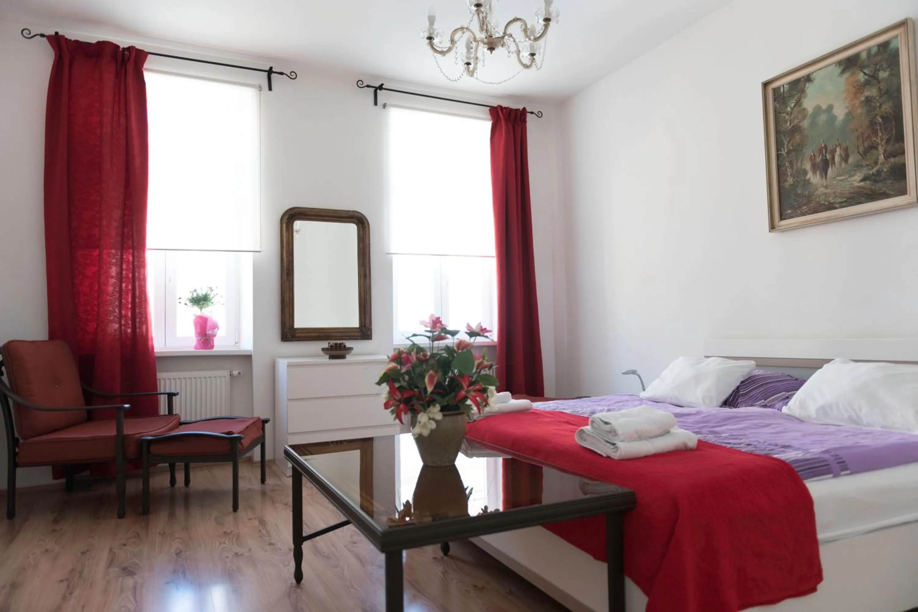 Photo of the whole room, Bed in Old Vienna Apartments