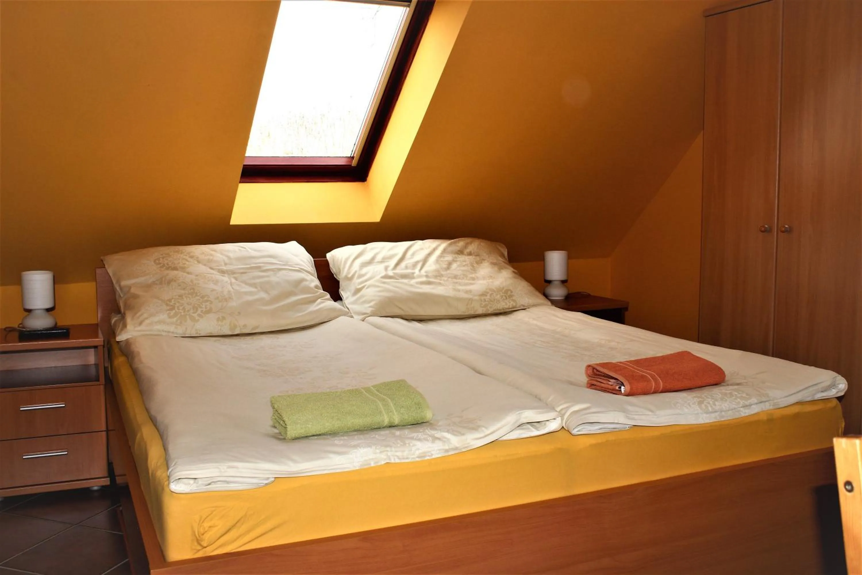 Bed in Nexus Vendégház Szeged