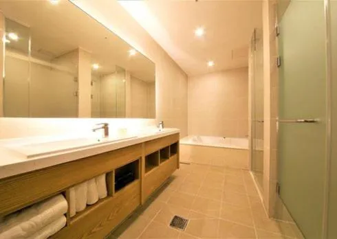 Bath in Yangsan Time Square Hotel