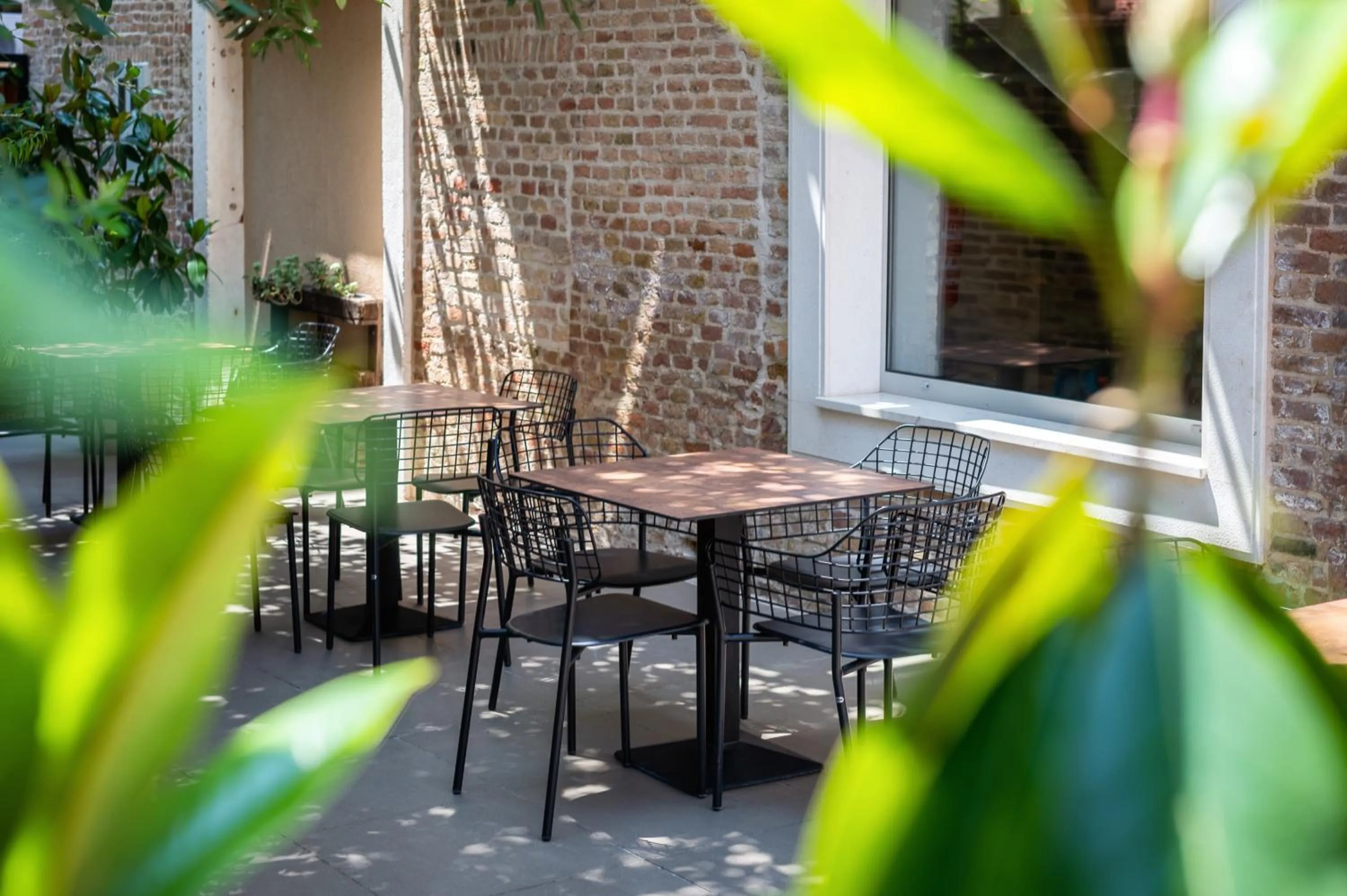 Patio in Azur Palace Luxury Rooms
