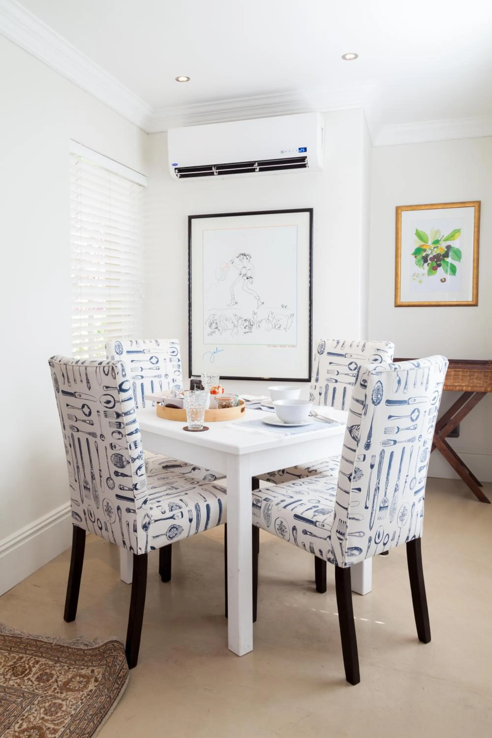 Dining area in Auberge Daniella