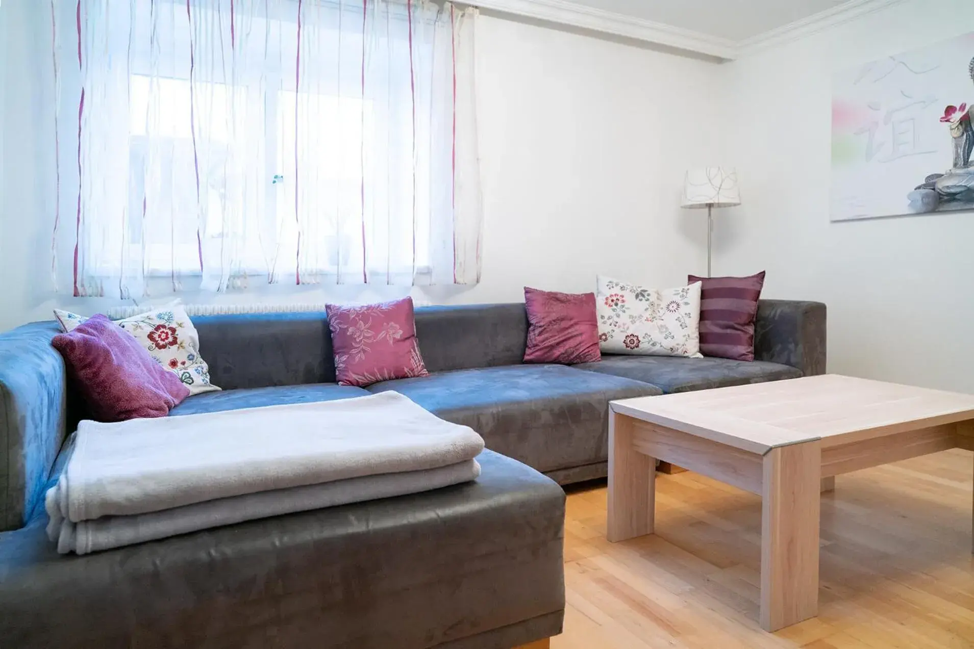 Three-Bedroom Apartment in Linz LIVIA Three-Bedroom Apartment in Linz LIVIA