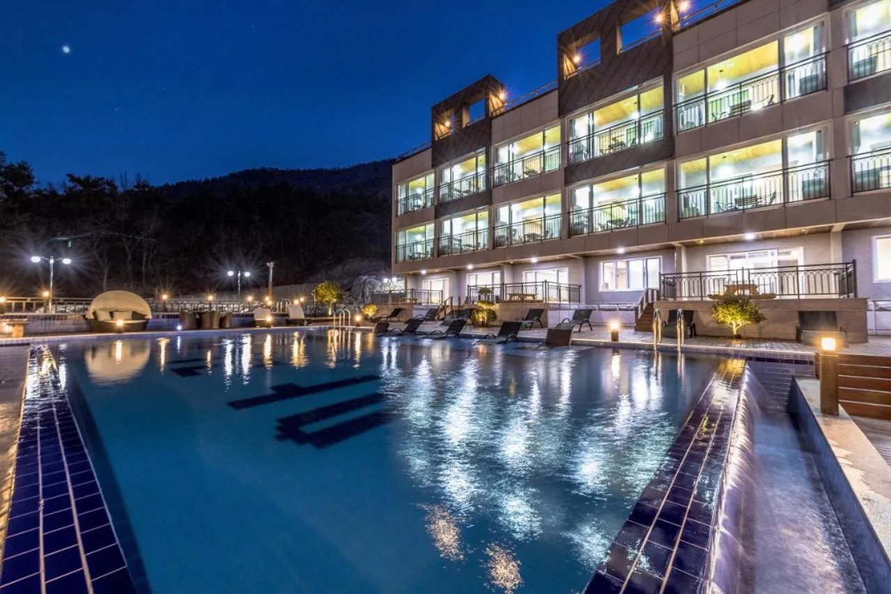 Aria Pension & Resort