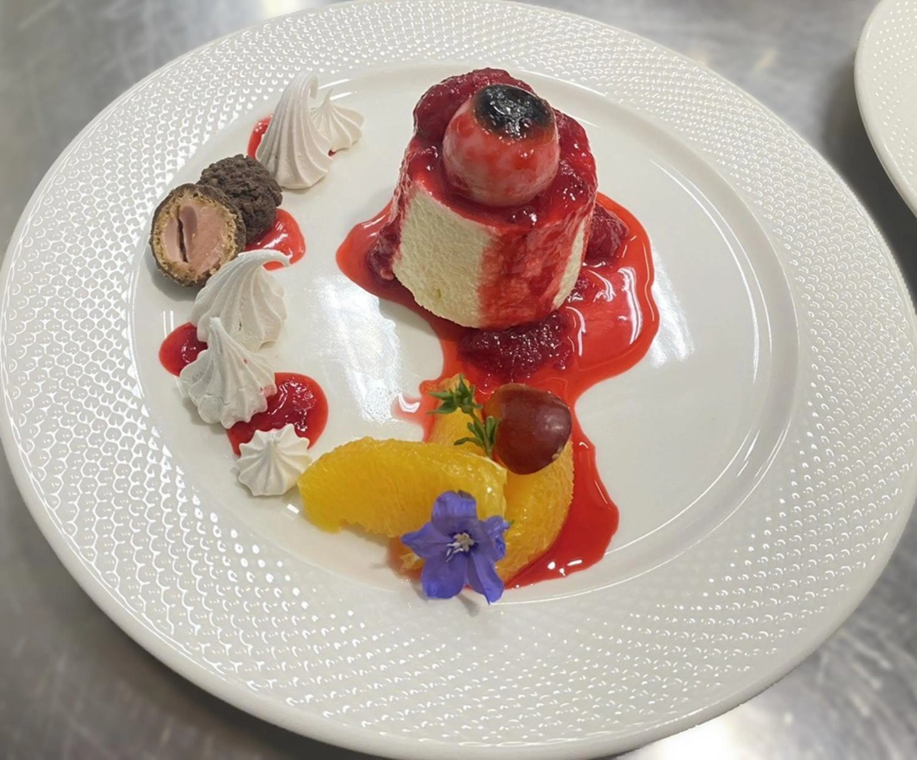 Food and drinks in Pooh Beach Resort & Spa