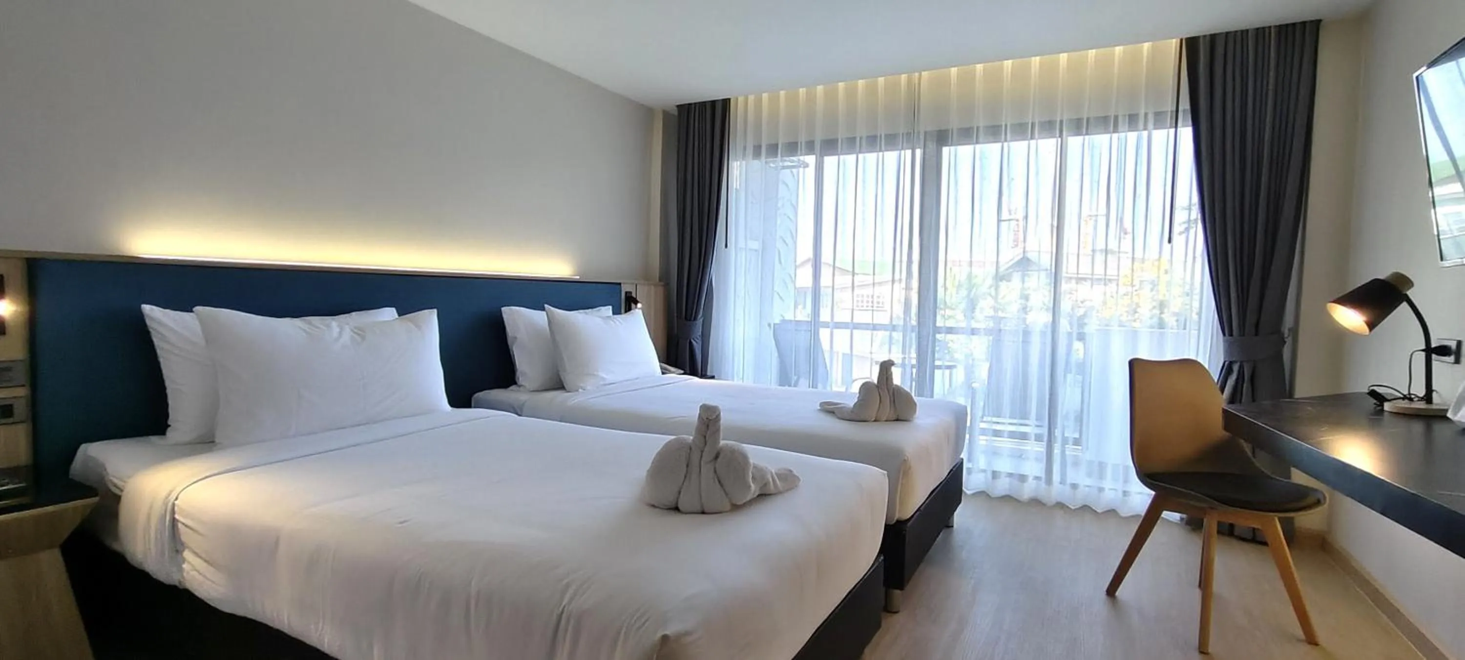 Bed in Pooh Beach Resort & Spa