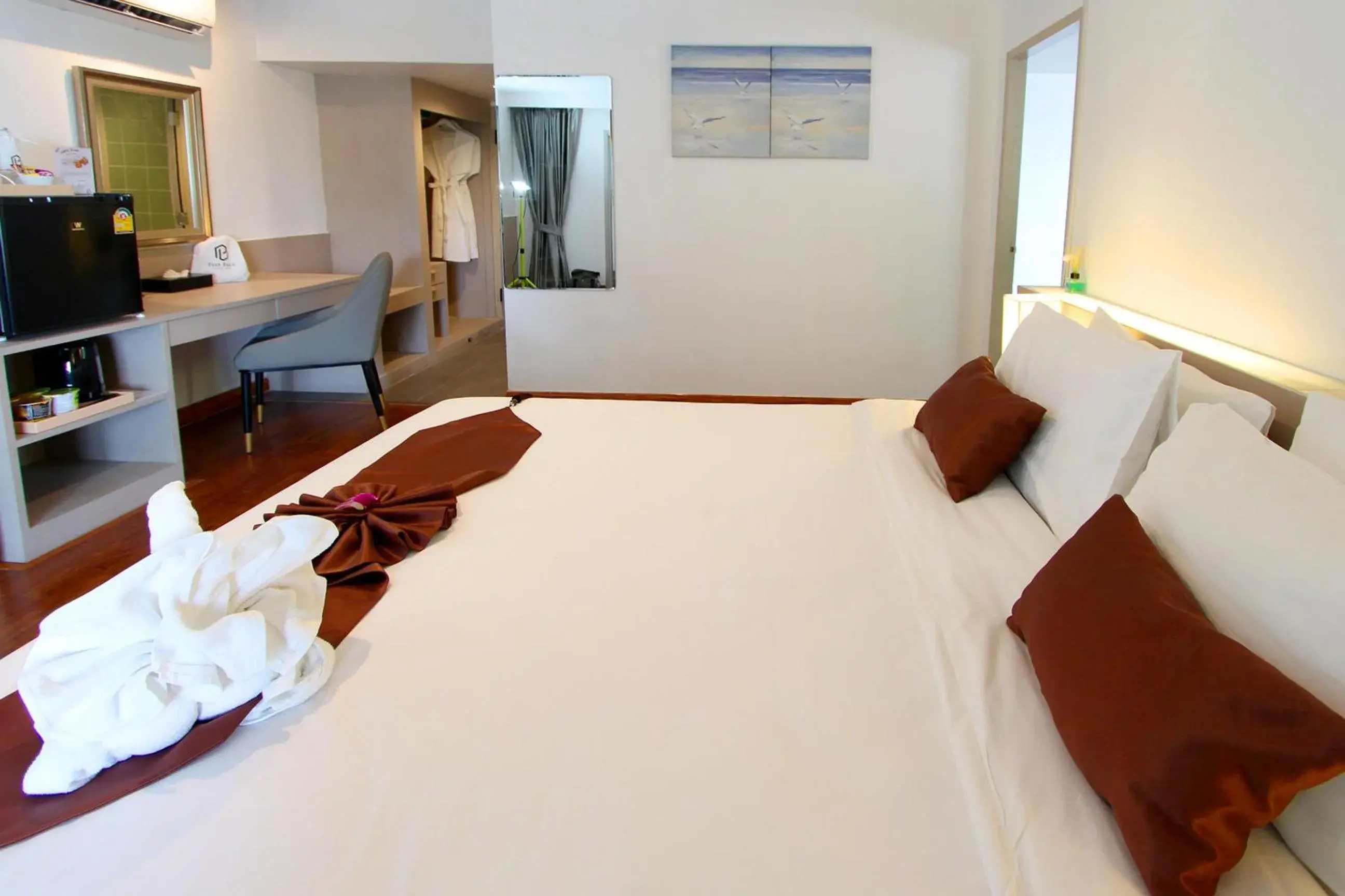 Deluxe Double Room in Pooh Beach Resort & Spa Deluxe Double Room in Pooh Beach Resort & Spa