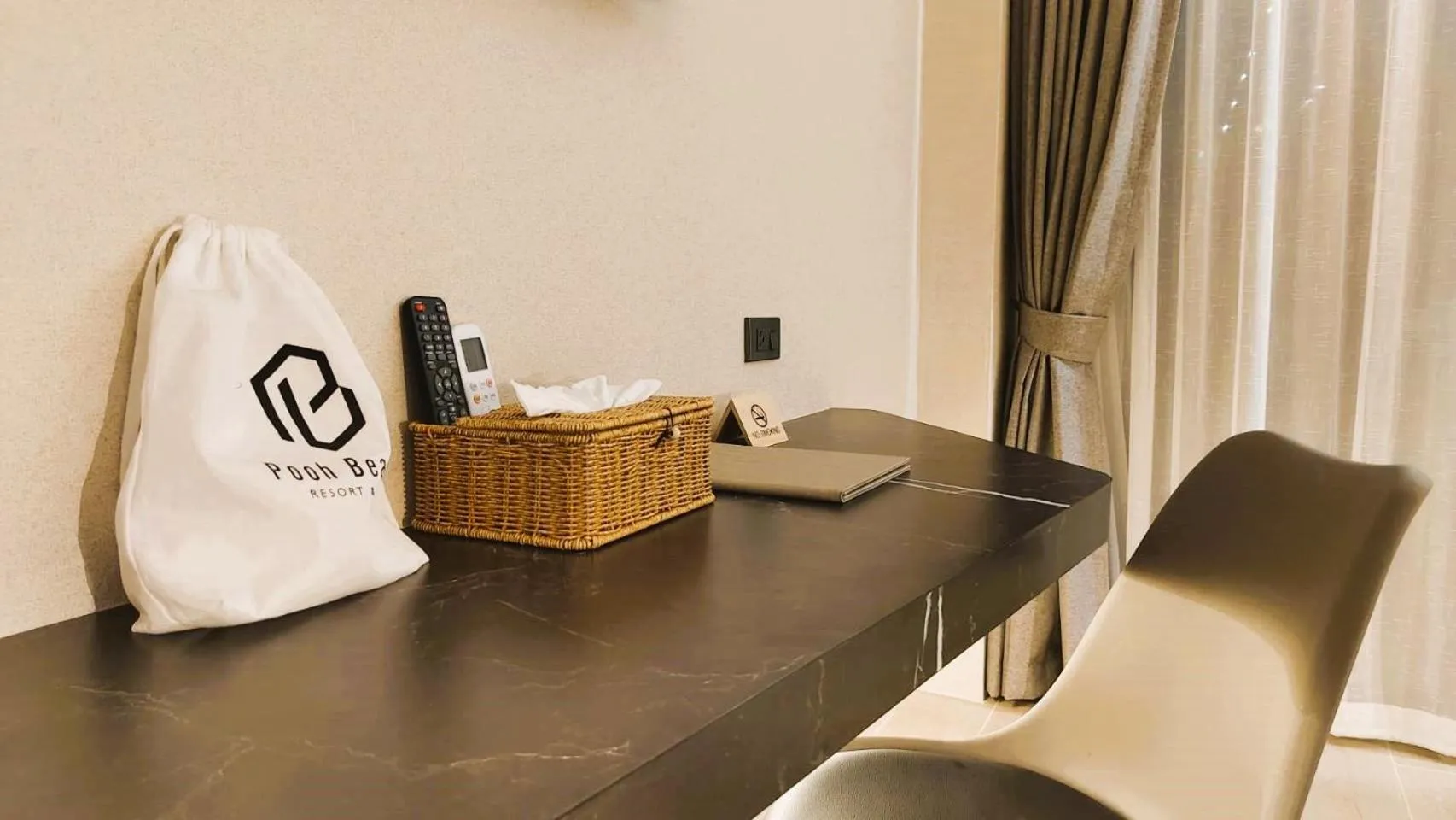 Pooh Beach Resort & Spa