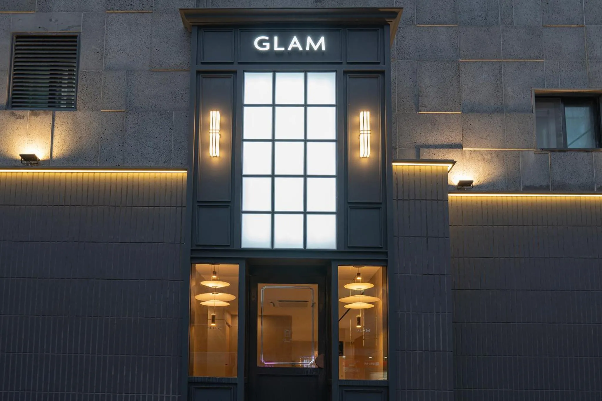 Glam Hotel
