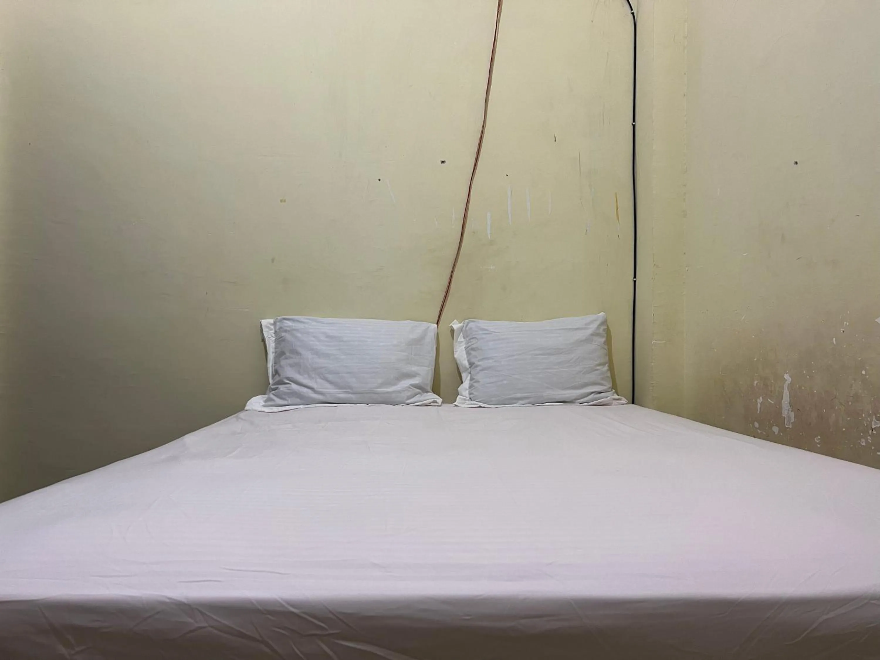 Bedroom, Bed in Hotel O Ziza Kost82 Syariah