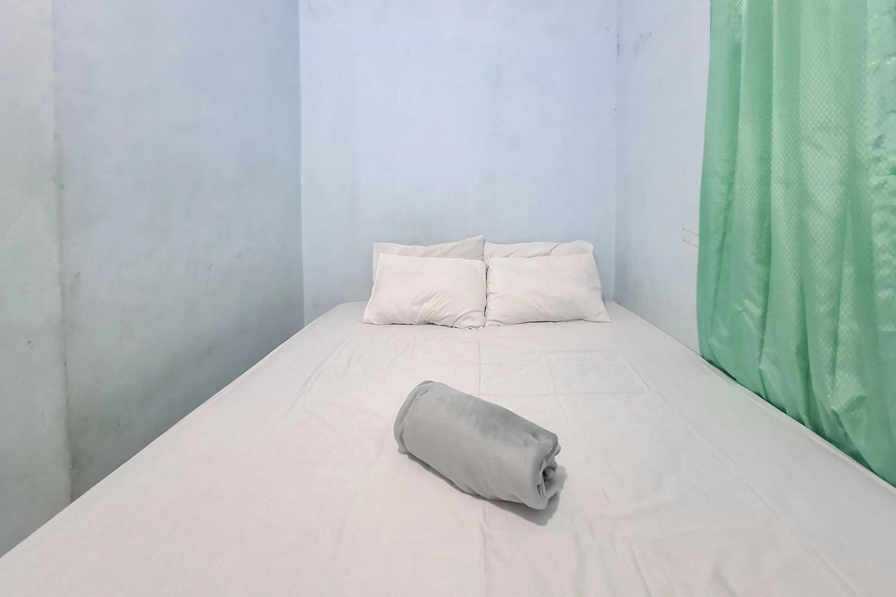 Bedroom, Bed in Griya Kencana Asri Syariah near RS Karima Utama Kartasura RedPartner