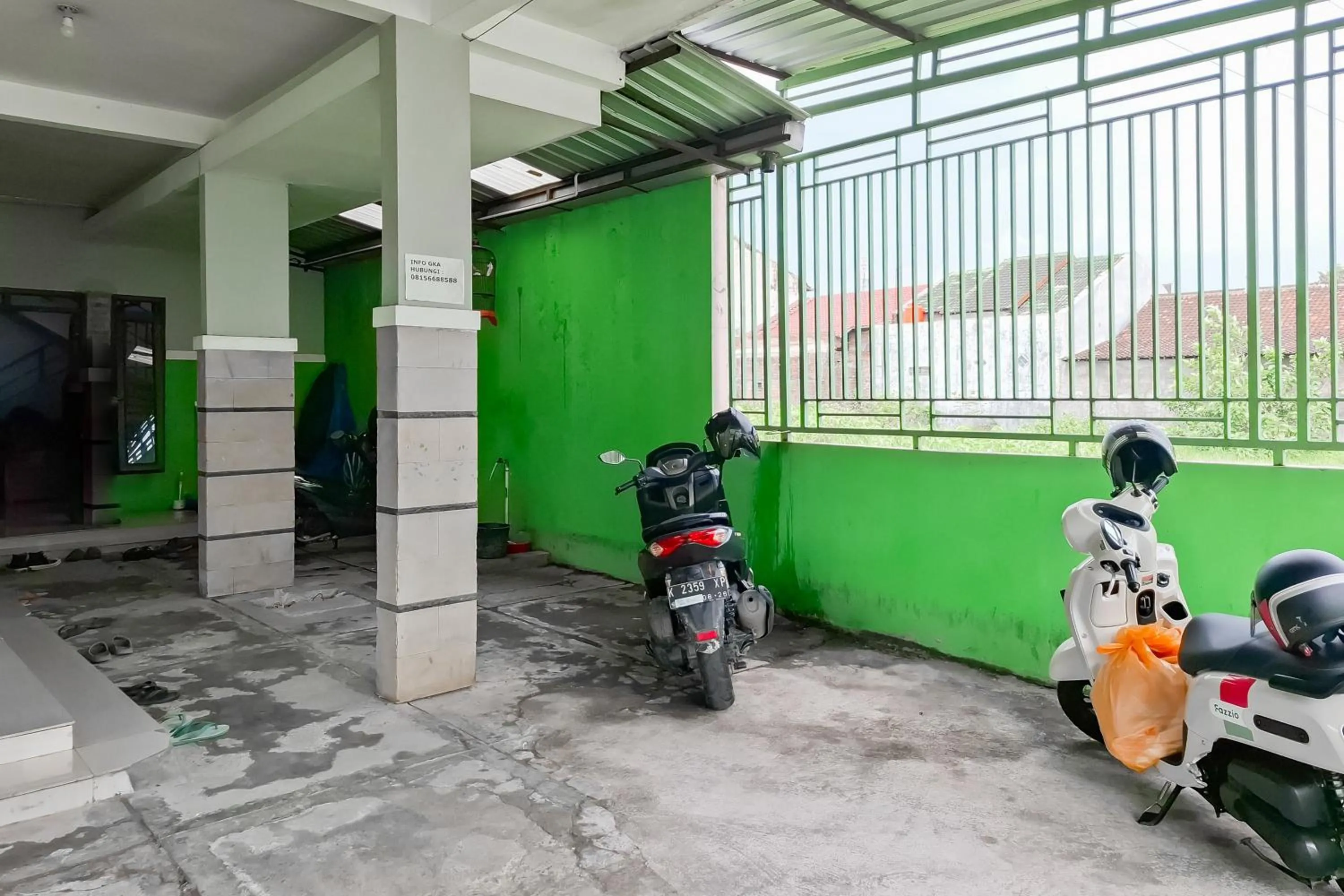 Parking in Griya Kencana Asri Syariah near RS Karima Utama Kartasura RedPartner