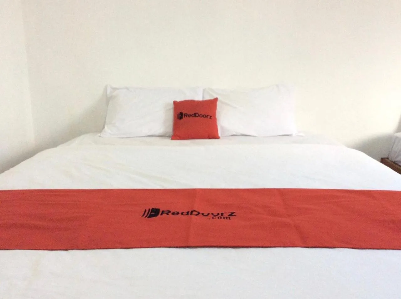 Bedroom, Bed in Reddoorz Syariah near Sleman city hall 4