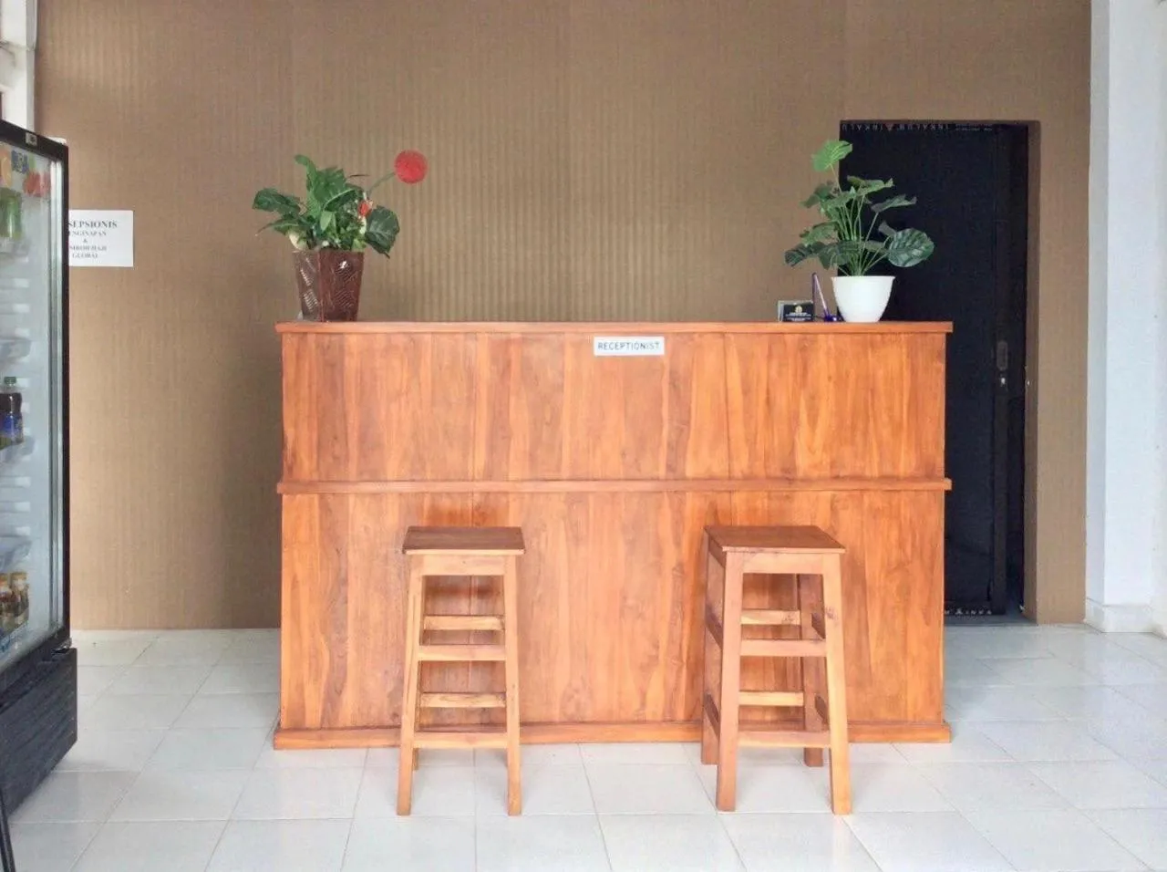 Lobby or reception in Reddoorz Syariah near Sleman city hall 4