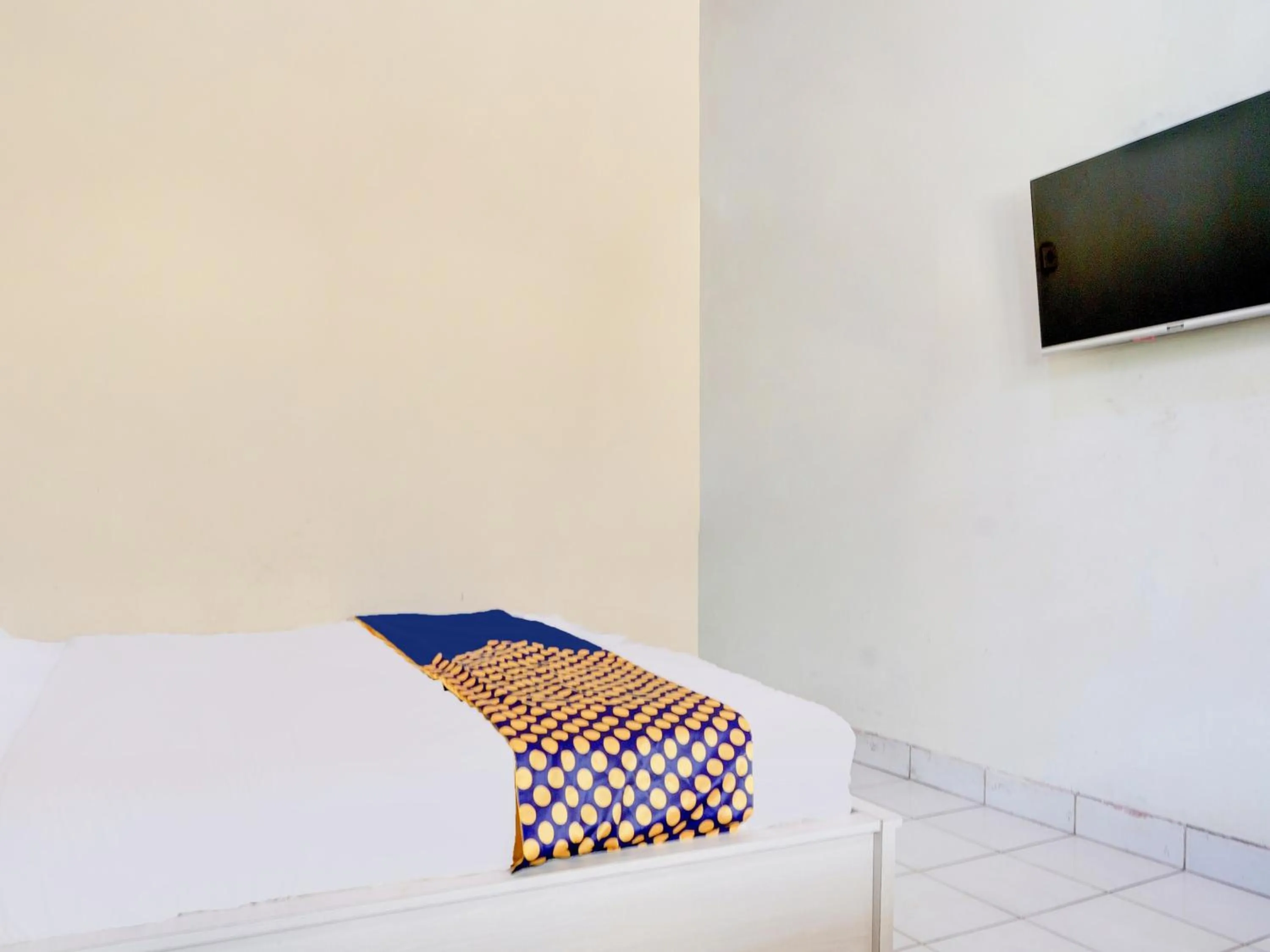 Bedroom in SPOT ON 93005 Berkah Kedawung Syariah Near Fakultas Farmasi Universitas Muhammadiyah Ahmad Dahlan Cirebon