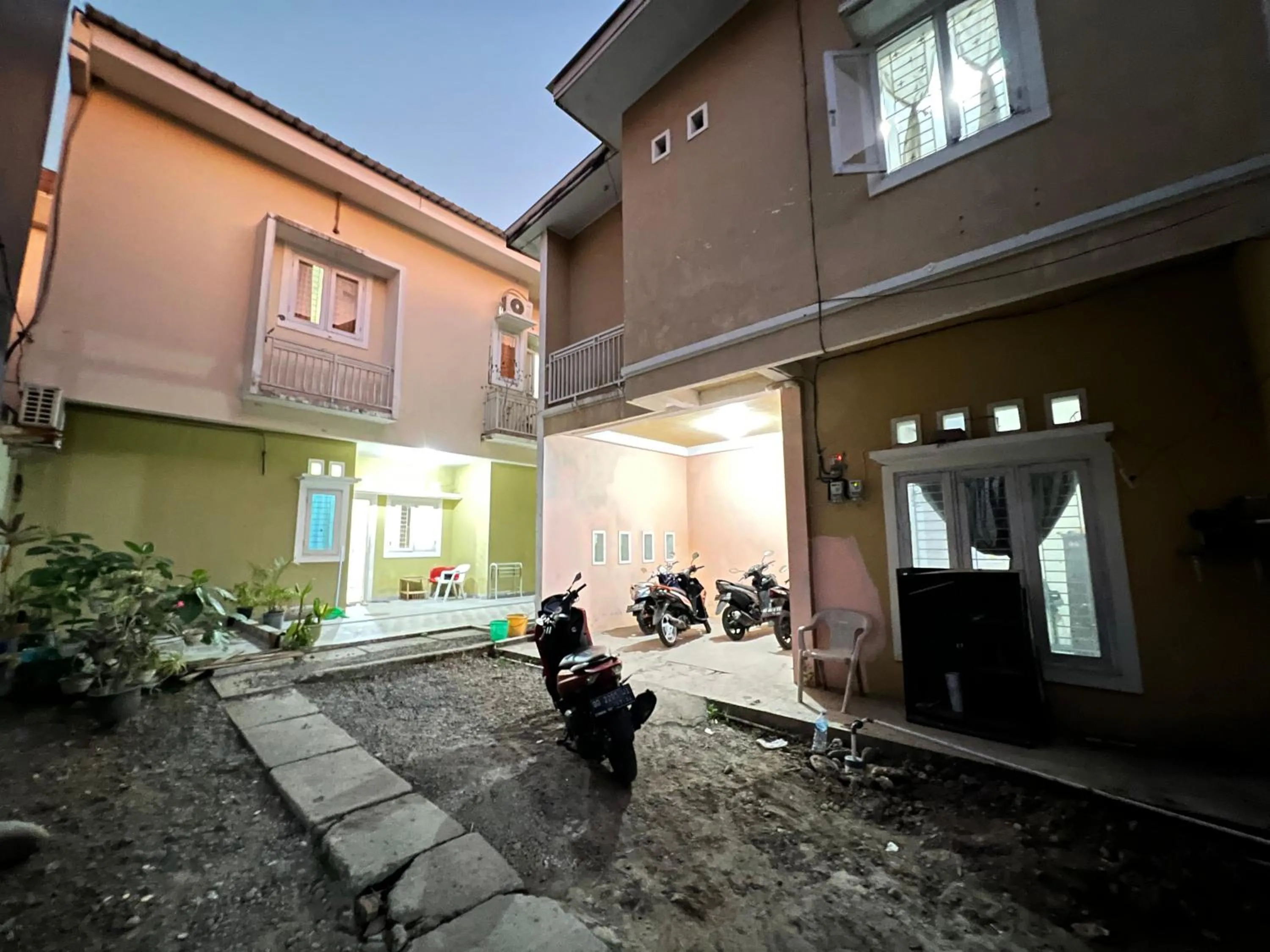 Facade/entrance in Hotel O Anugrah Homestay Syariah