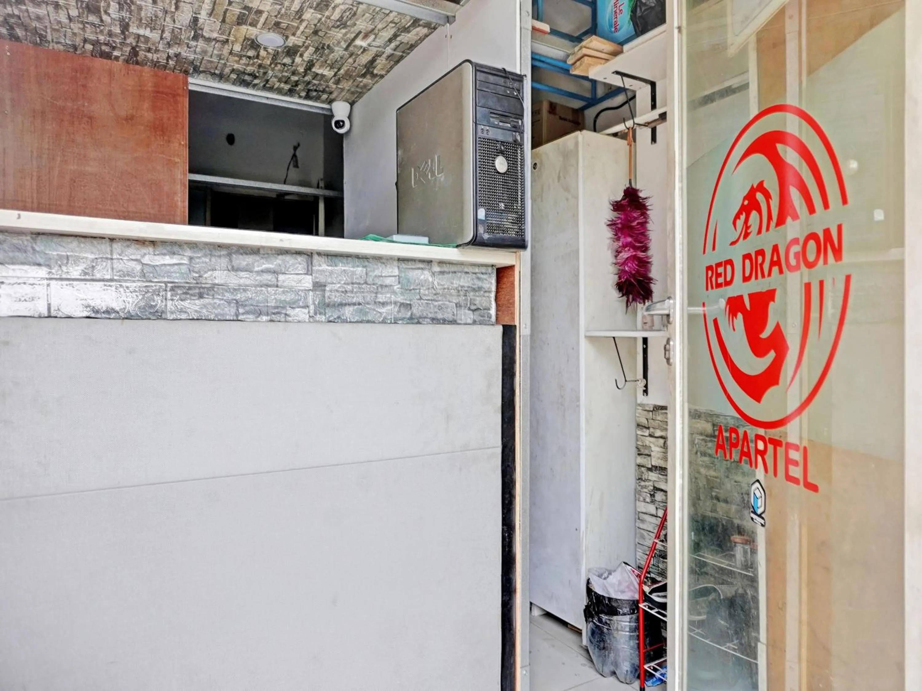 Lobby or reception in Collection O 92967 Apartement Sentraland Karawang By Rda Living