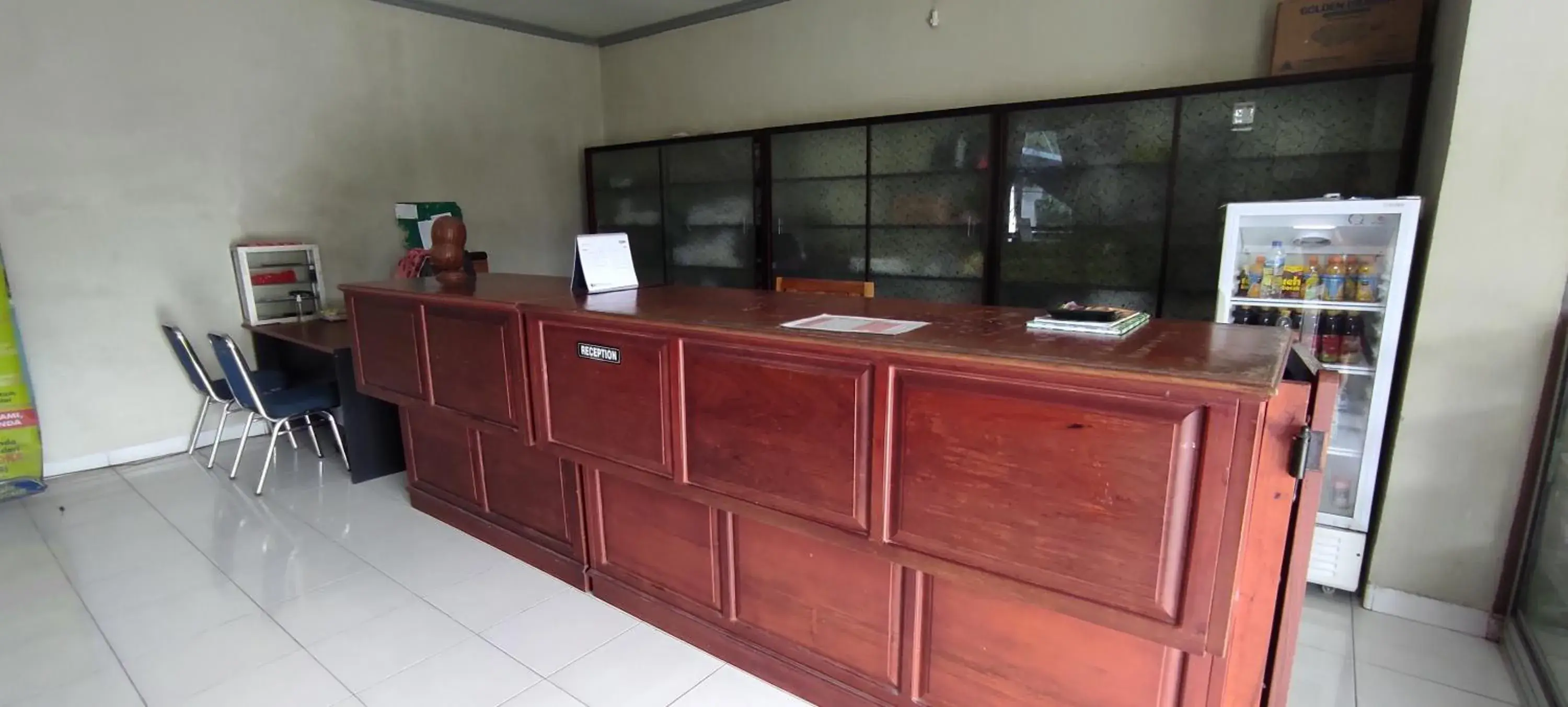 Lobby or reception in OYO 93051 Wisma Syariah Buloe Near Lapangan Abubakar Lambogo Batili Enrekang Lobby or reception in OYO 93051 Wisma Syariah Buloe Near Lapangan Abubakar Lambogo Batili Enrekang