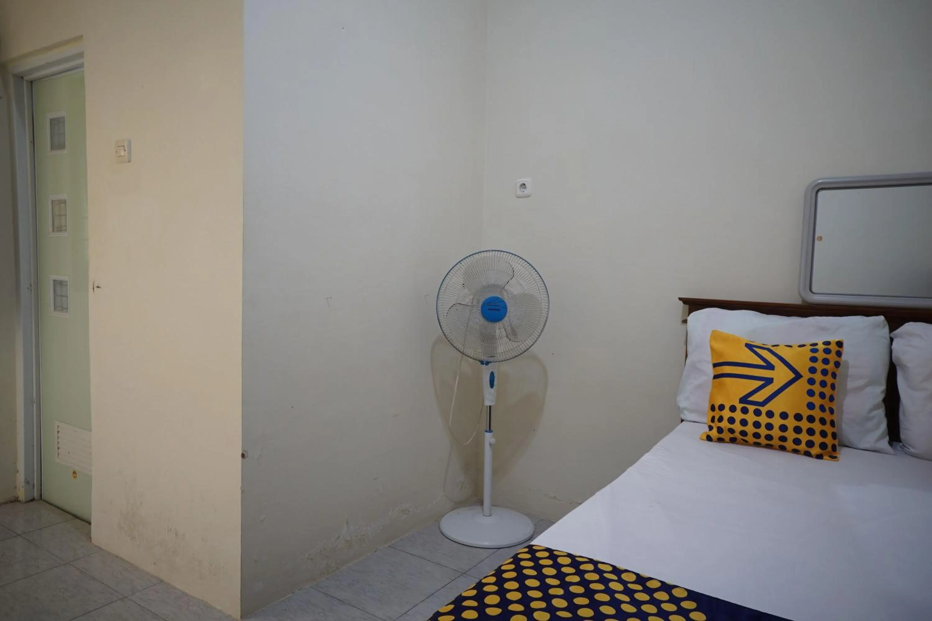 Photo of the whole room in Hotel O Kost Amantu