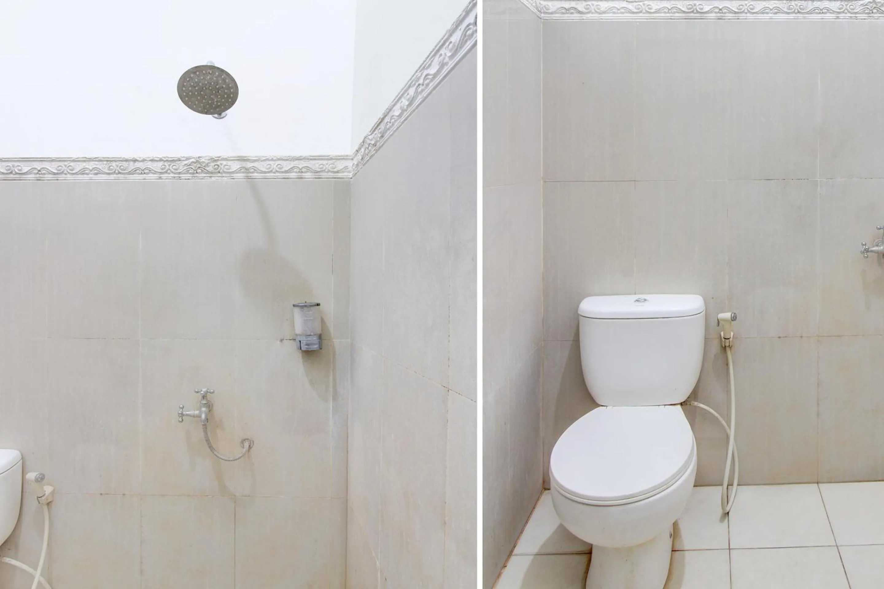 Bathroom in OYO 93048 Hotel Puri Mandiri