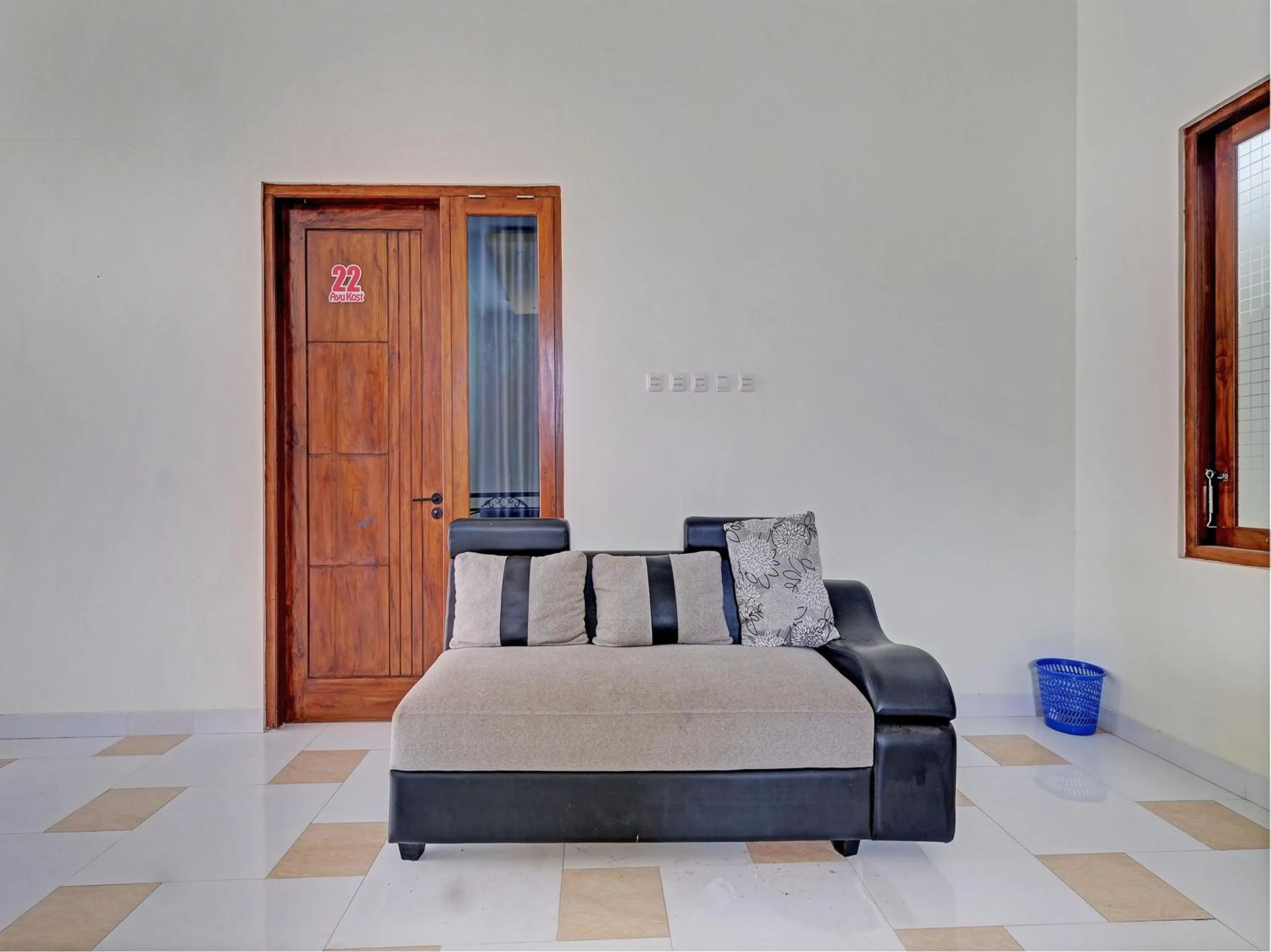 Lobby or reception, Bed in OYO Life 92935 Ayu Kost Eksklusif