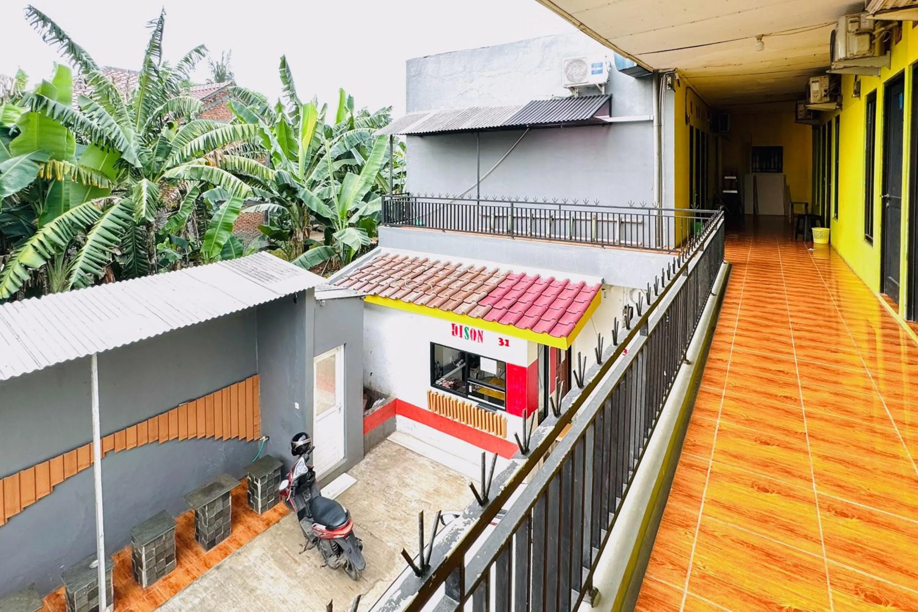 Property building in Penginapan Dison RedPartner