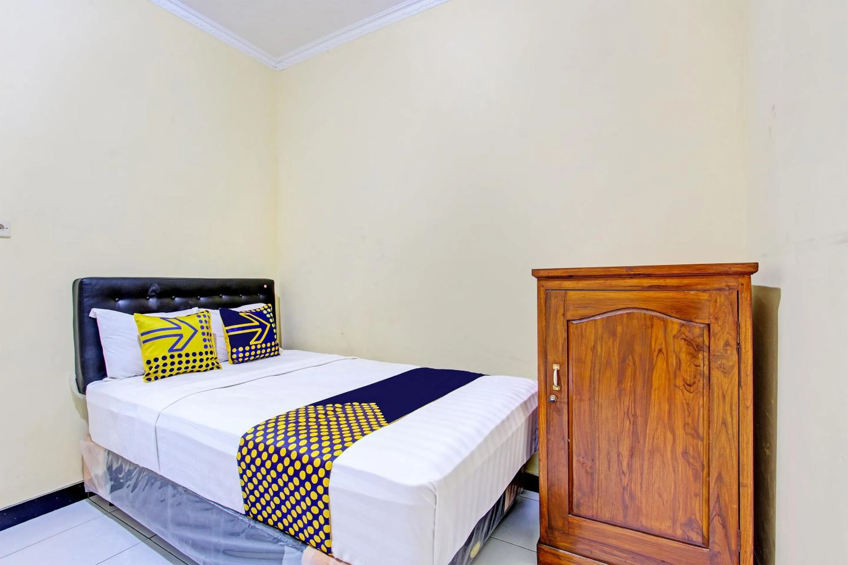 Bedroom in SPOT ON 93007 Guest House Lestari