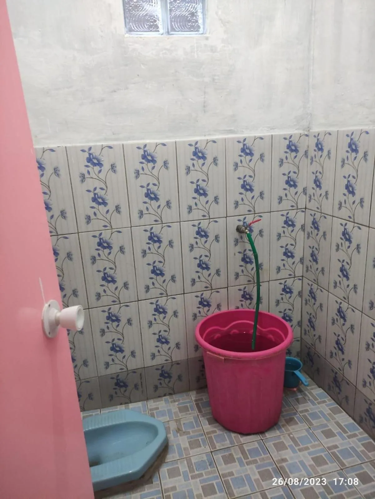 Bathroom in Hotel O Lina Homestay Syariah