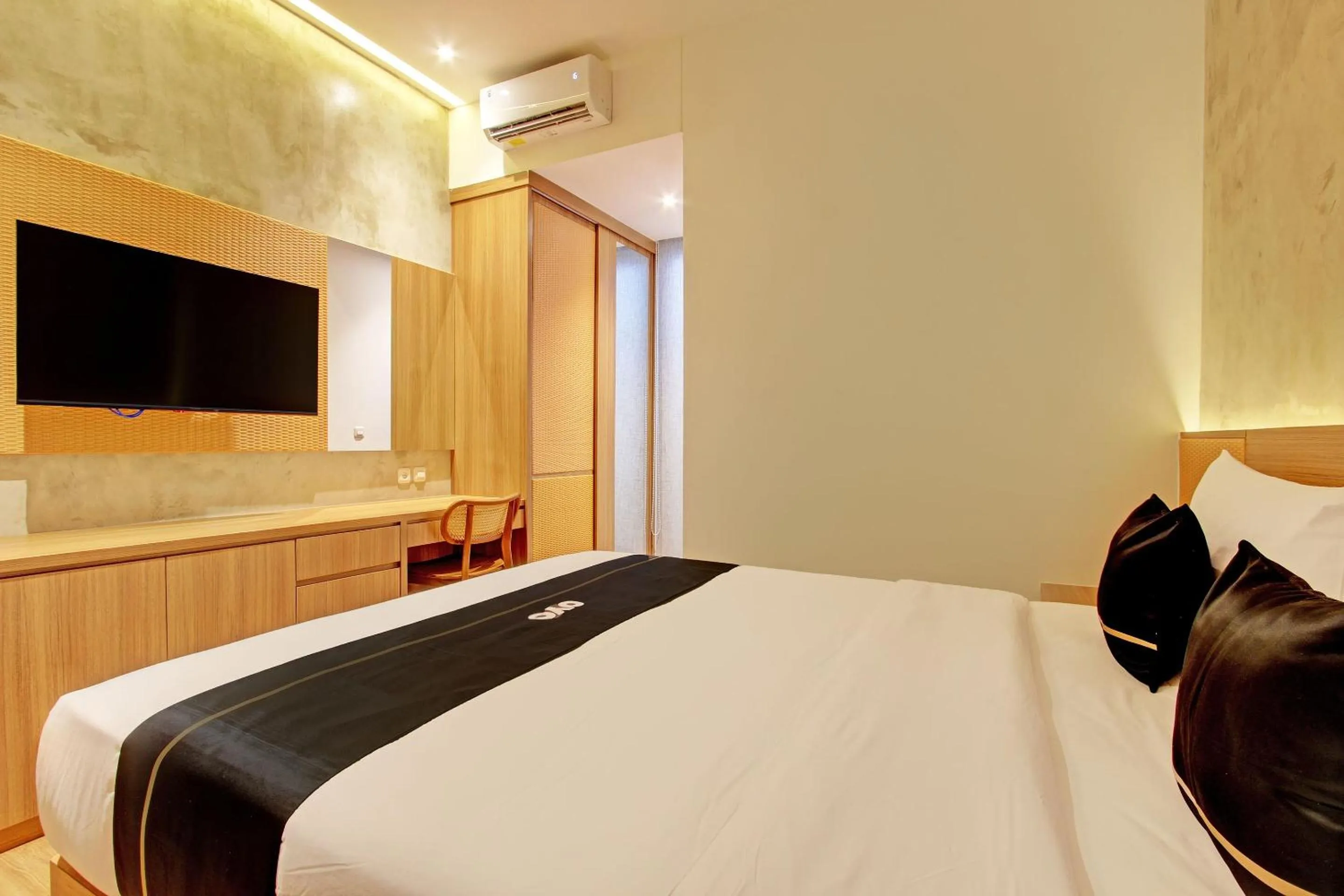 Bedroom in Super OYO Capital O 92987 Keenan Living Perumnas