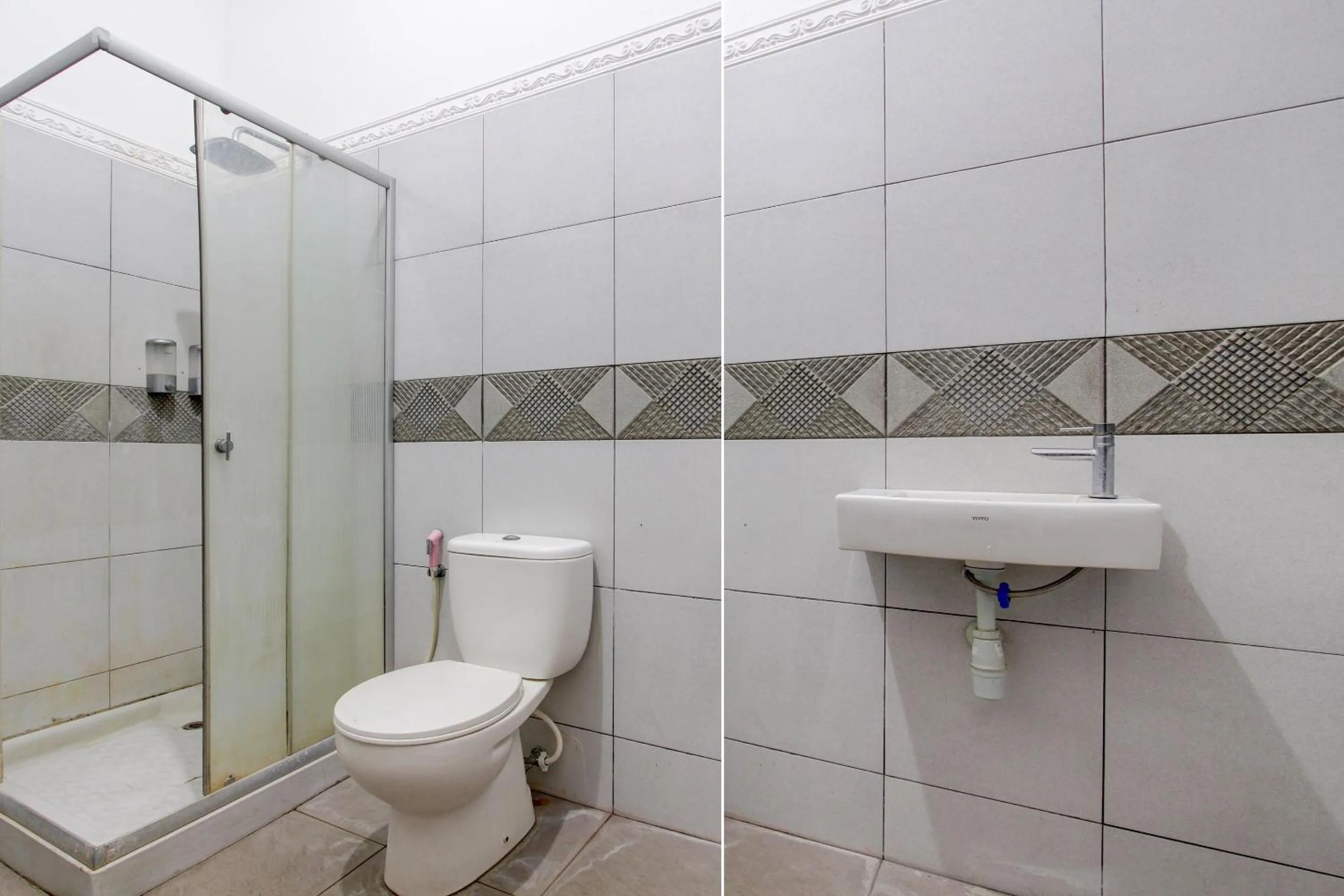 Bathroom in Capital O 93024 Hotel Ganesha