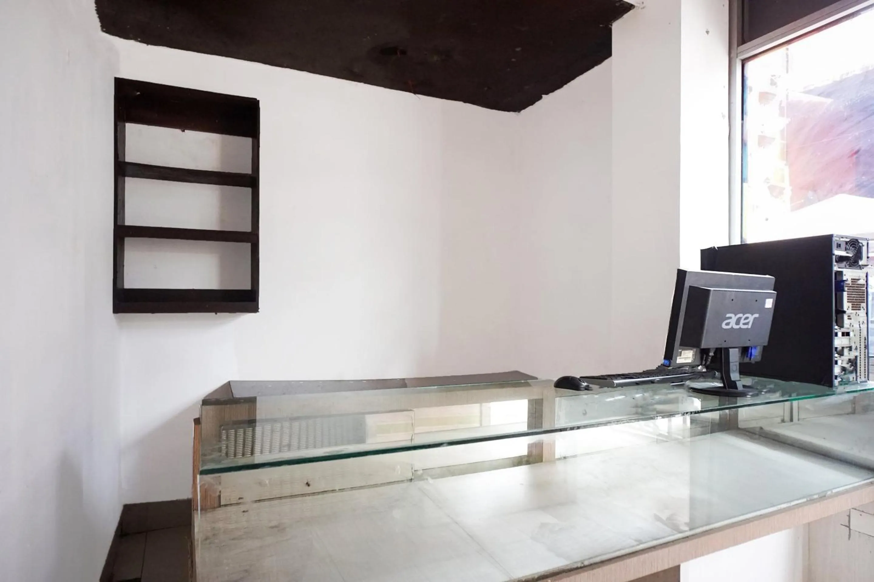 Lobby or reception in OYO 93003 B32 Homestay