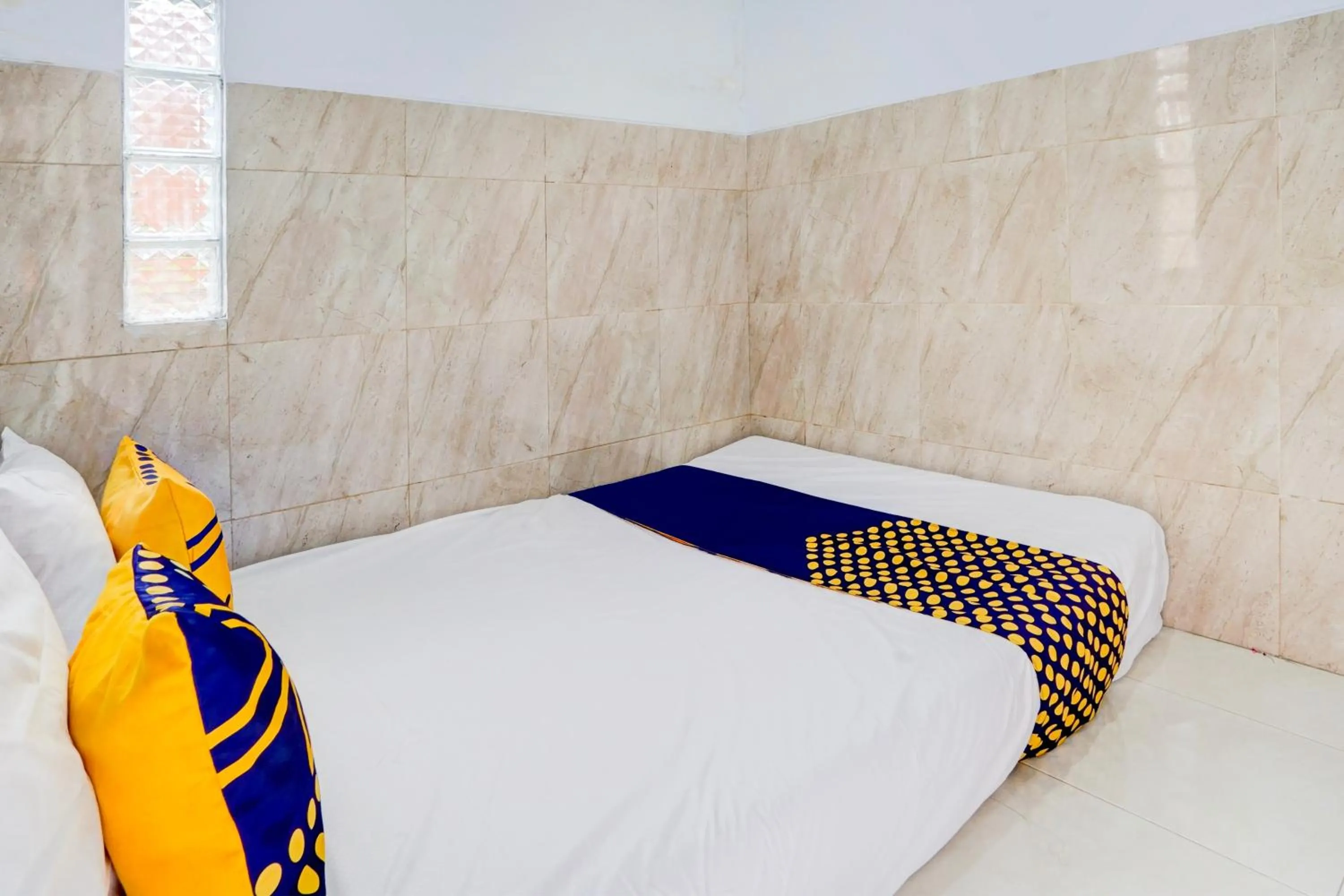 Bedroom, Bed in Hotel O Karman's Sari Homestay Syariah