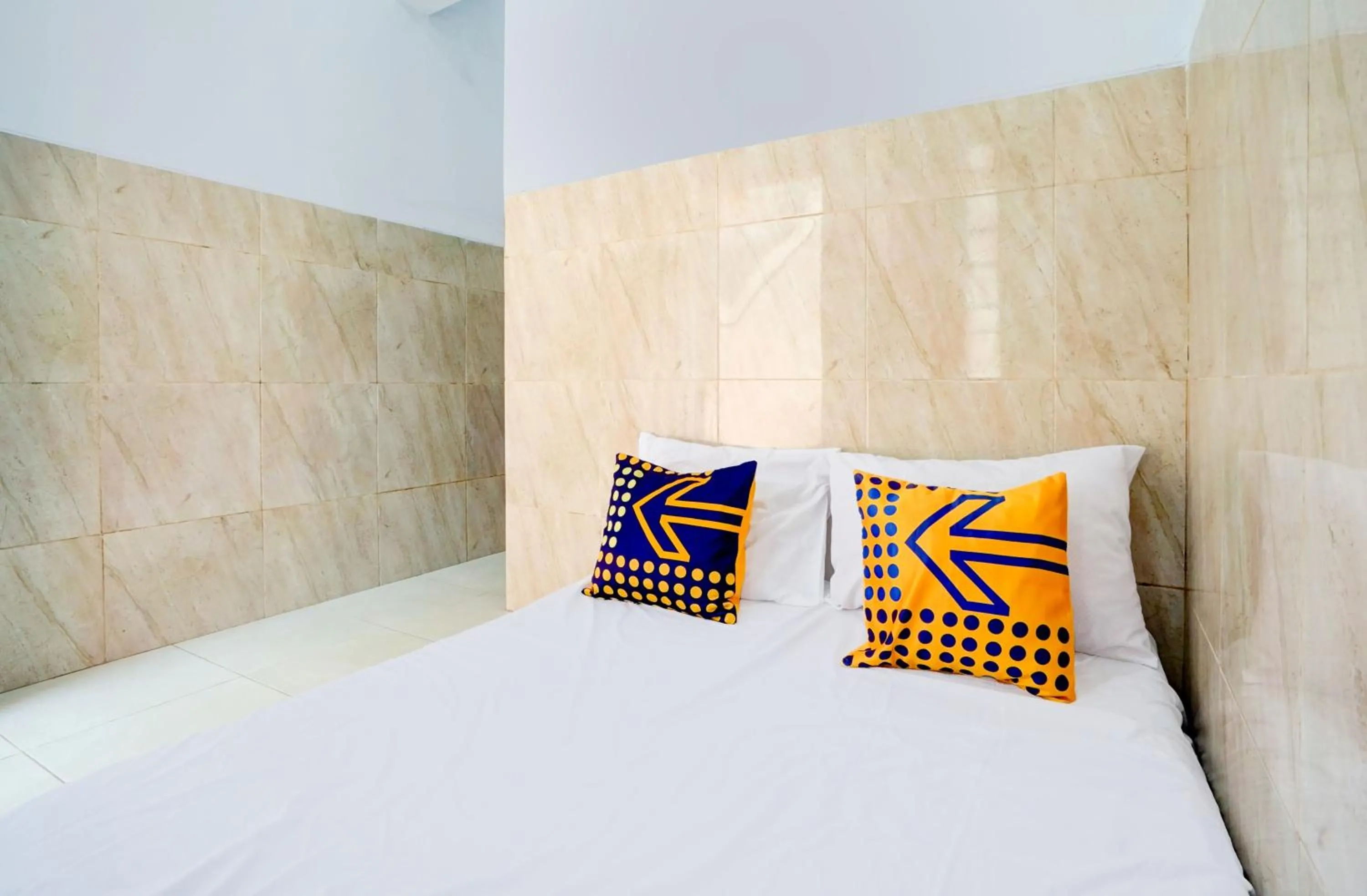 Bedroom, Bed in Hotel O Karman's Sari Homestay Syariah