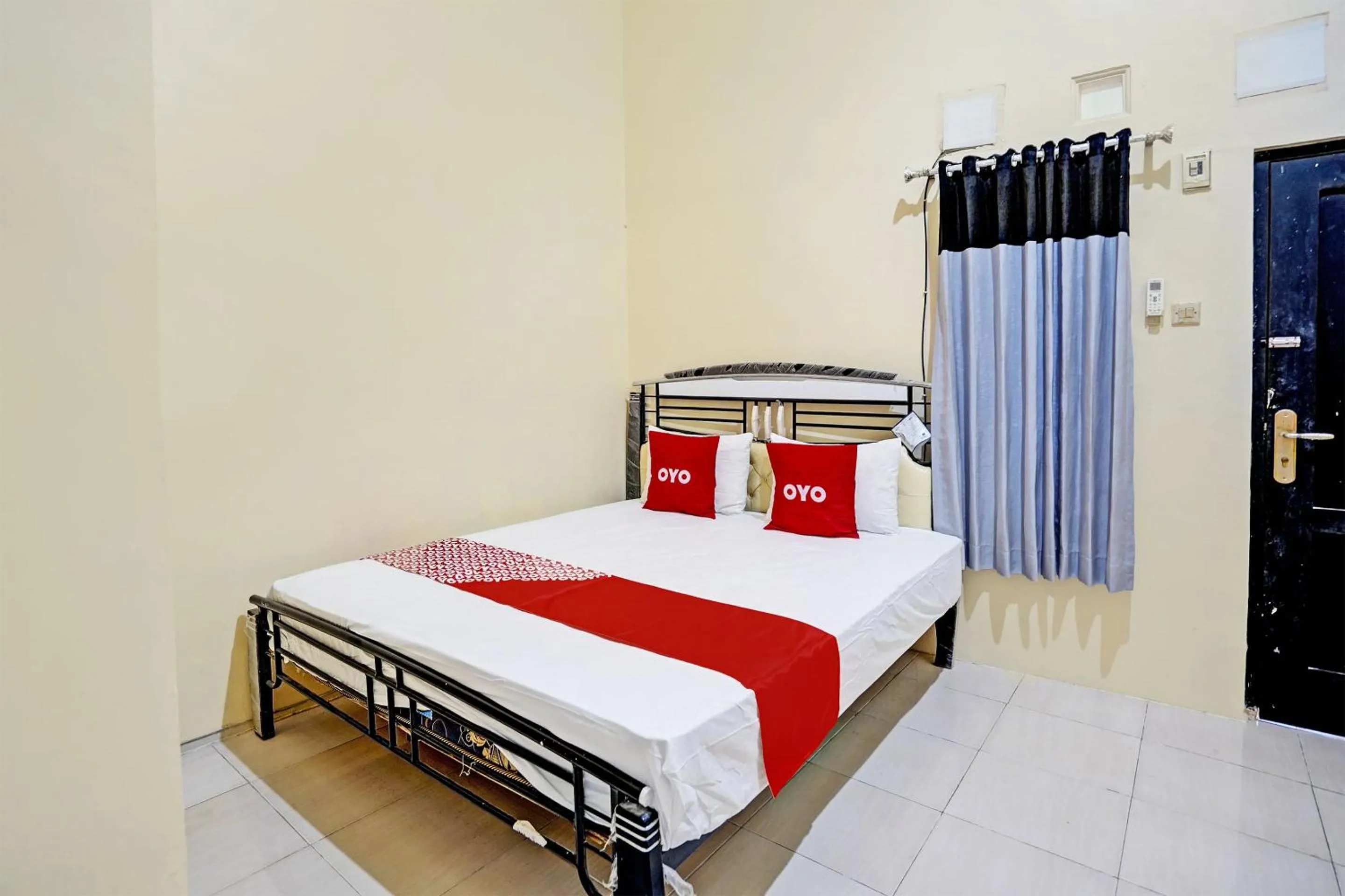 Bedroom, Bed in OYO Life 93032 Maju Mapan Homestay Syariah