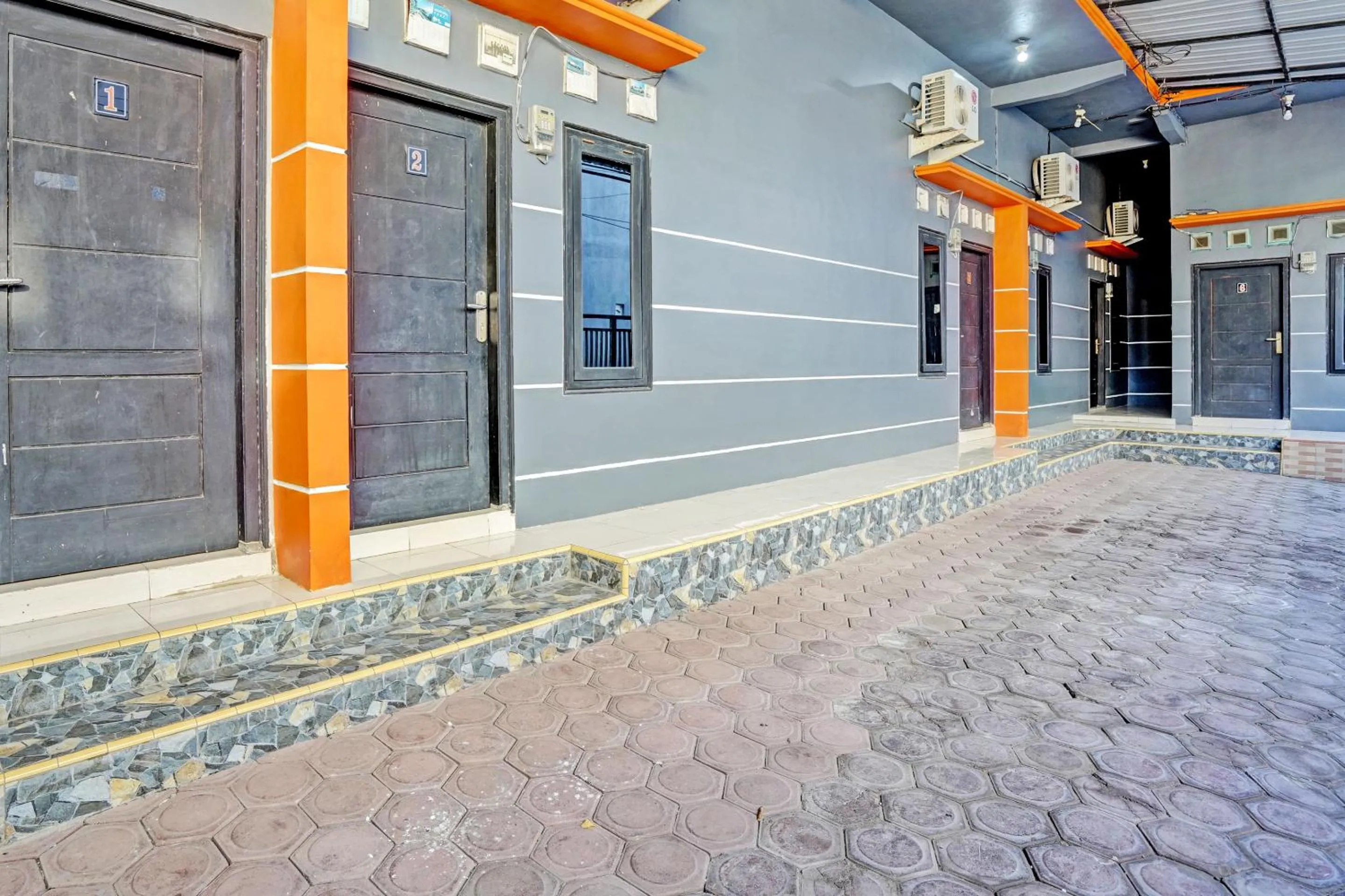 Lobby or reception in OYO Life 93032 Maju Mapan Homestay Syariah