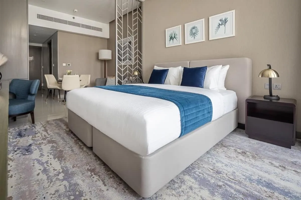 Bed in Frank Porter - DAMAC Prive