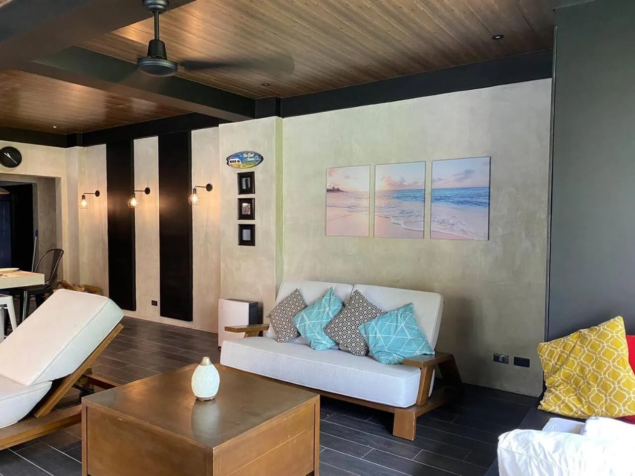 Spacious Beachfront Unit at Canyon Cove Nasugbu