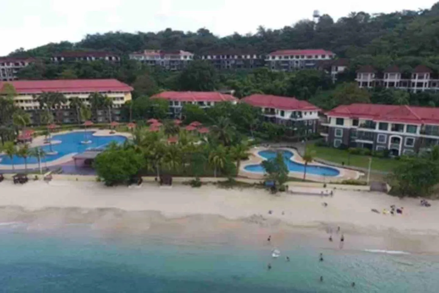 Spacious Beachfront Unit at Canyon Cove Nasugbu