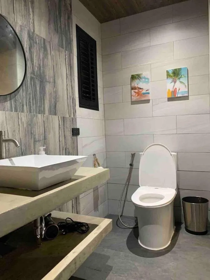 Spacious Beachfront Unit at Canyon Cove Nasugbu