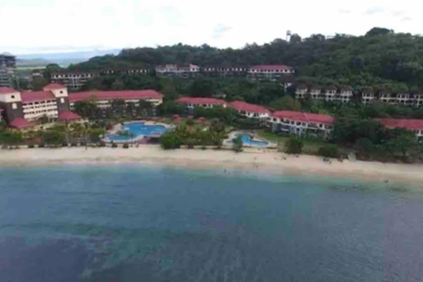 Spacious Beachfront Unit at Canyon Cove Nasugbu