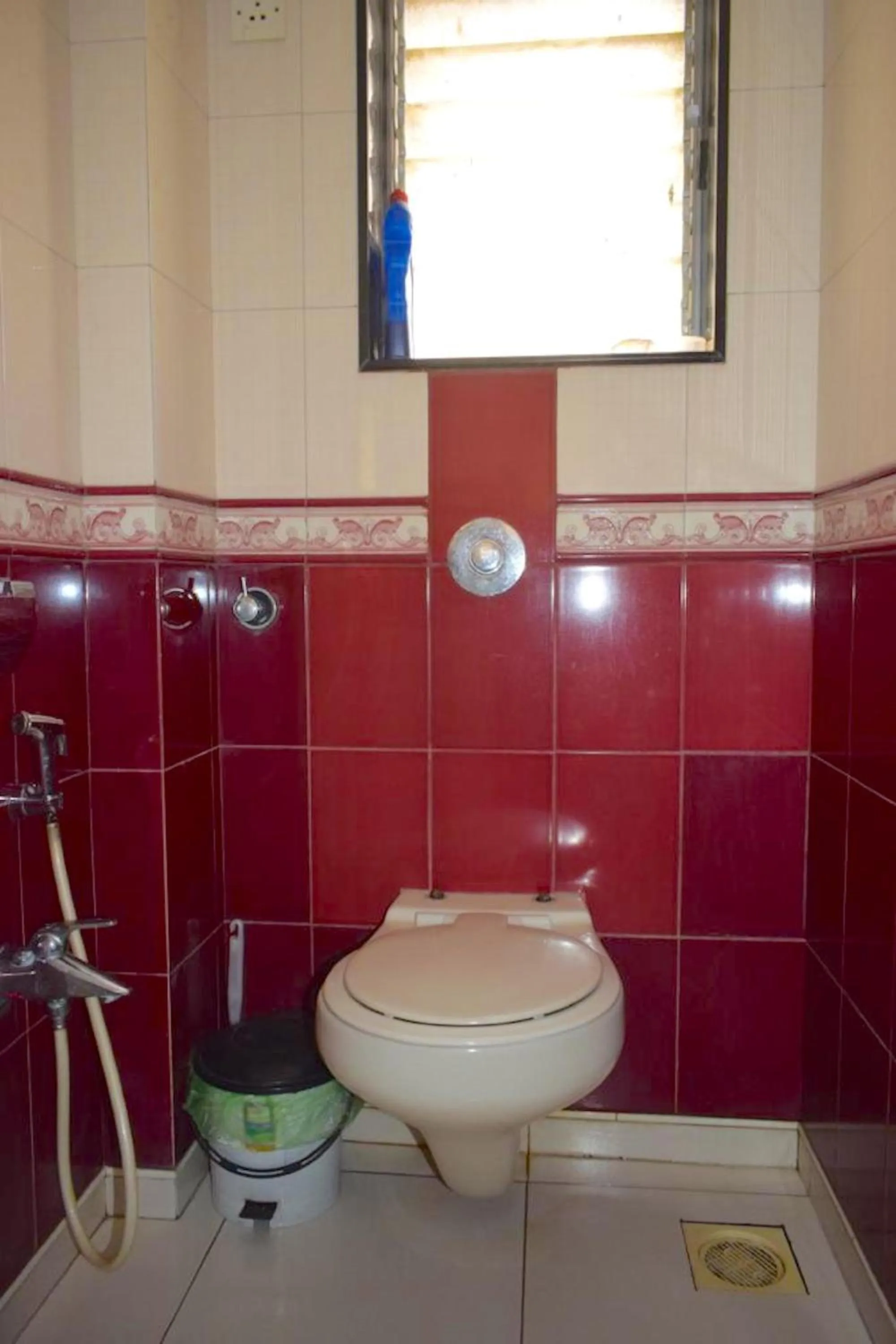 Bathroom in Apartment In Mumbai City Centre