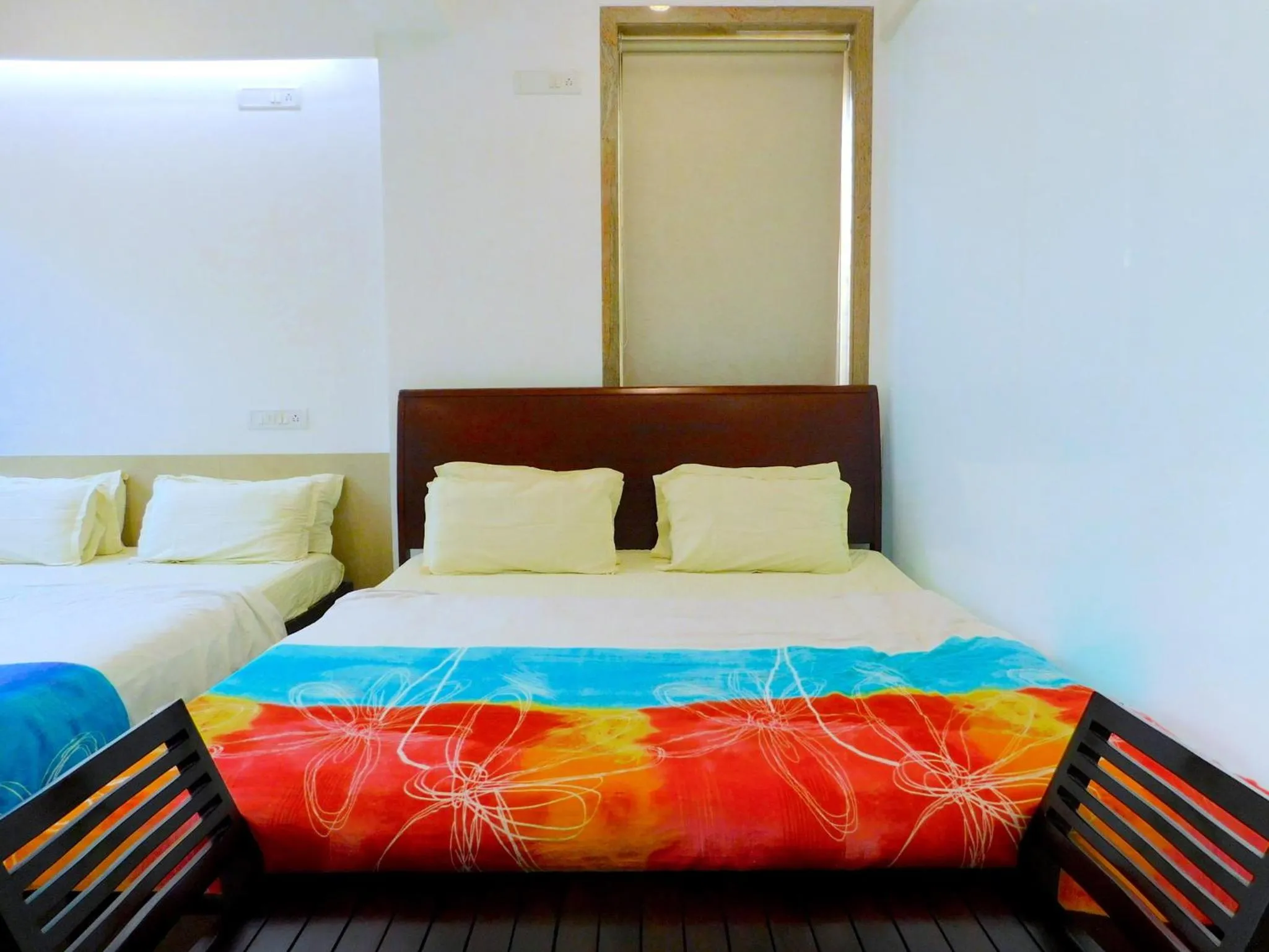 Bed in Apartment In Mumbai City Centre