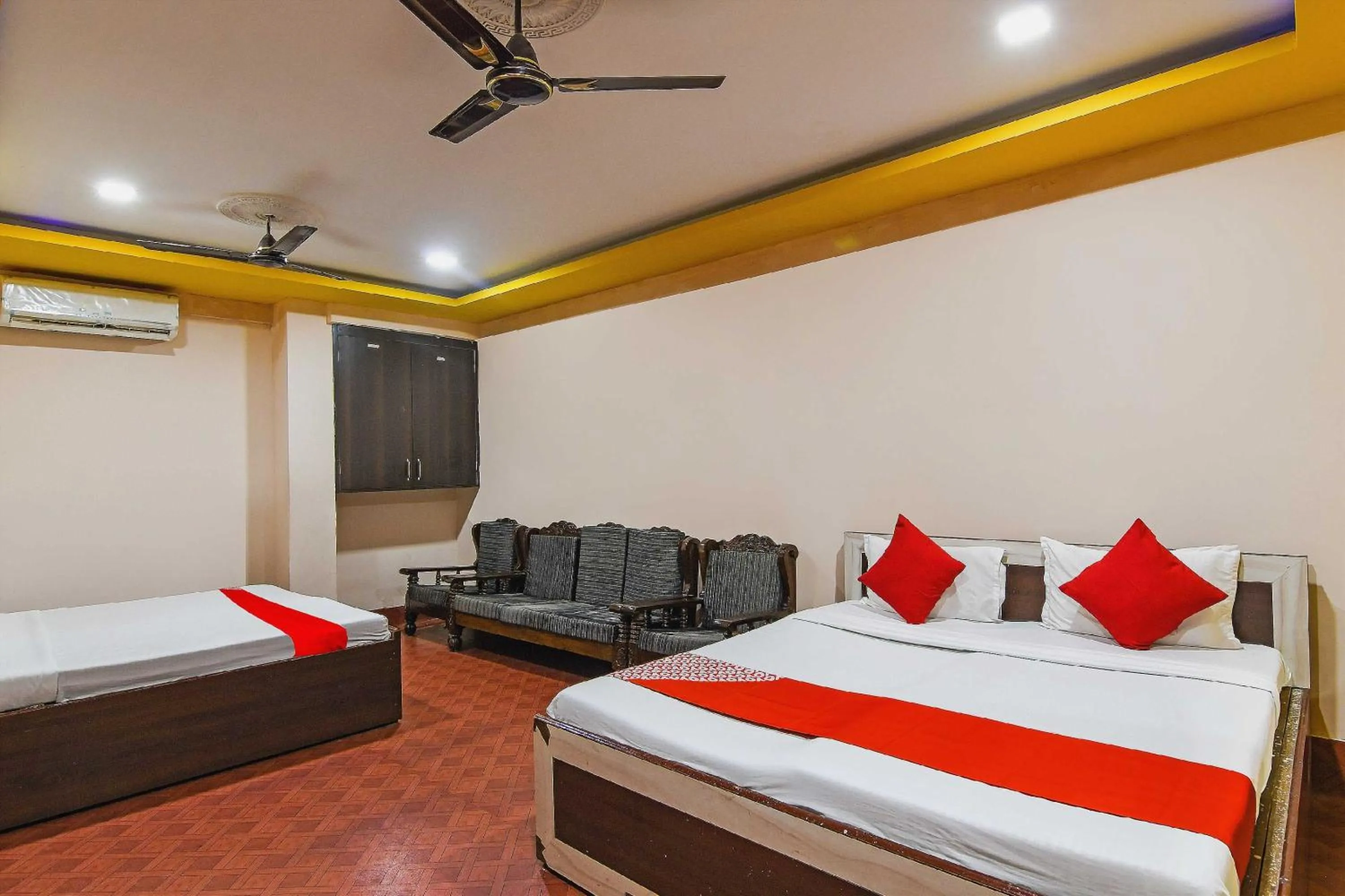 Bedroom, Bed in Hotel O Ashirbad Deluxe